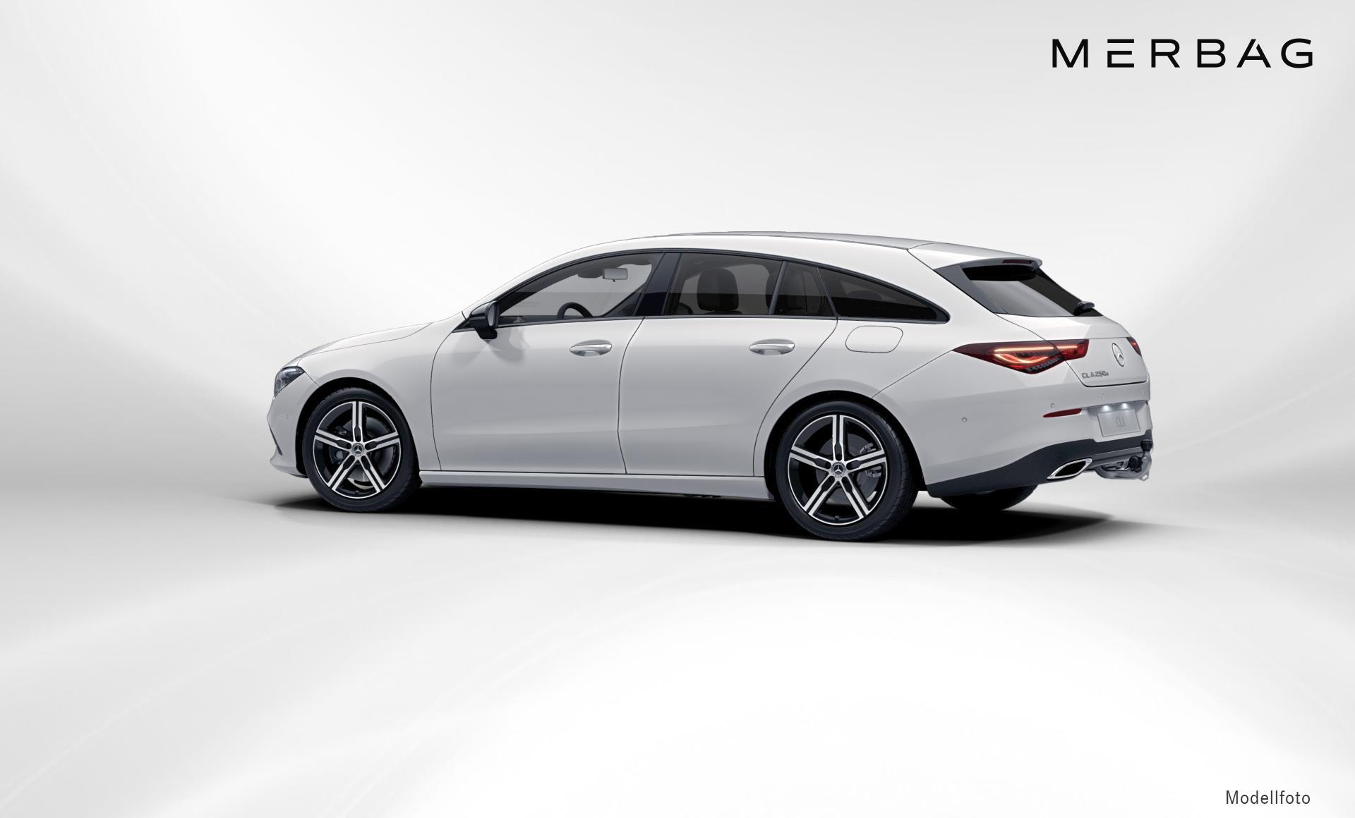 Mercedes-Benz - CLA 250 e Shooting Brake