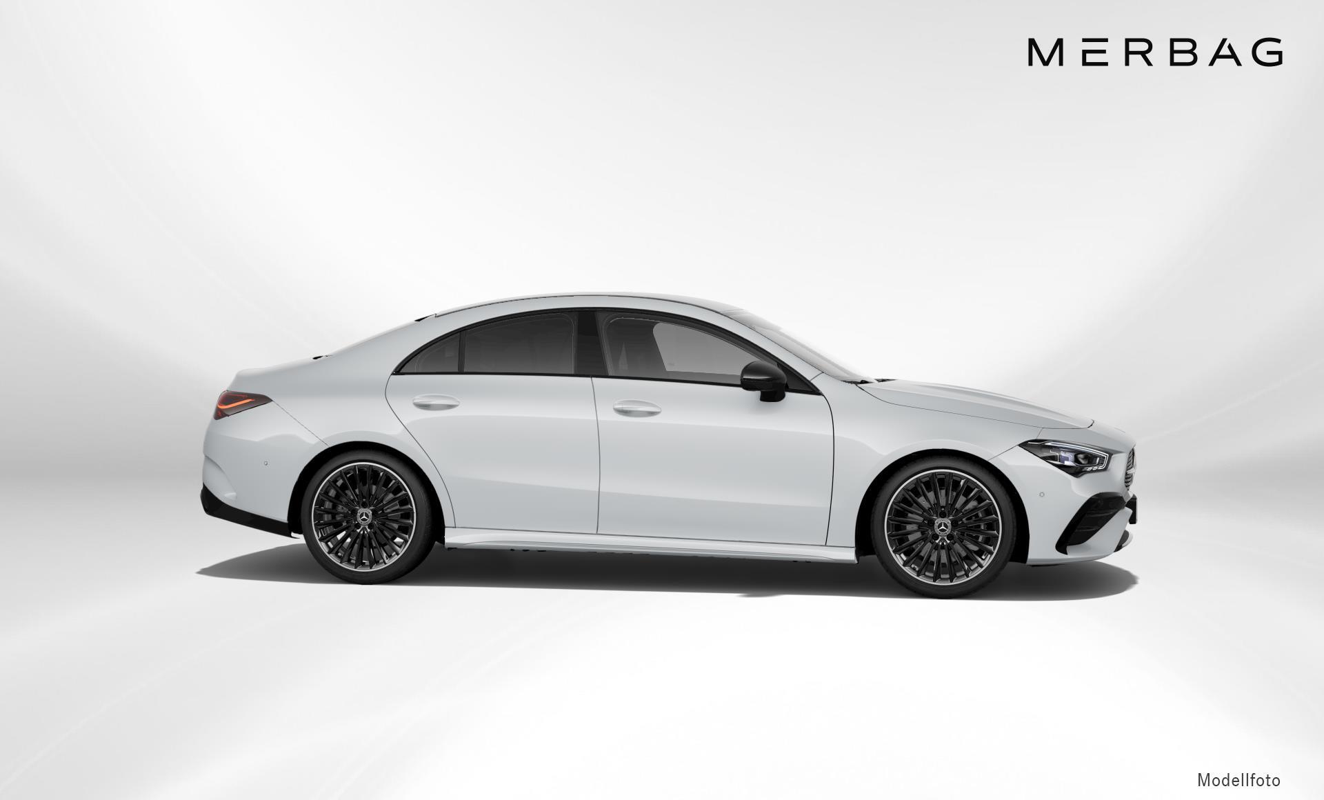 Mercedes-Benz - CLA 200 d Coupé AMG Line / Leder