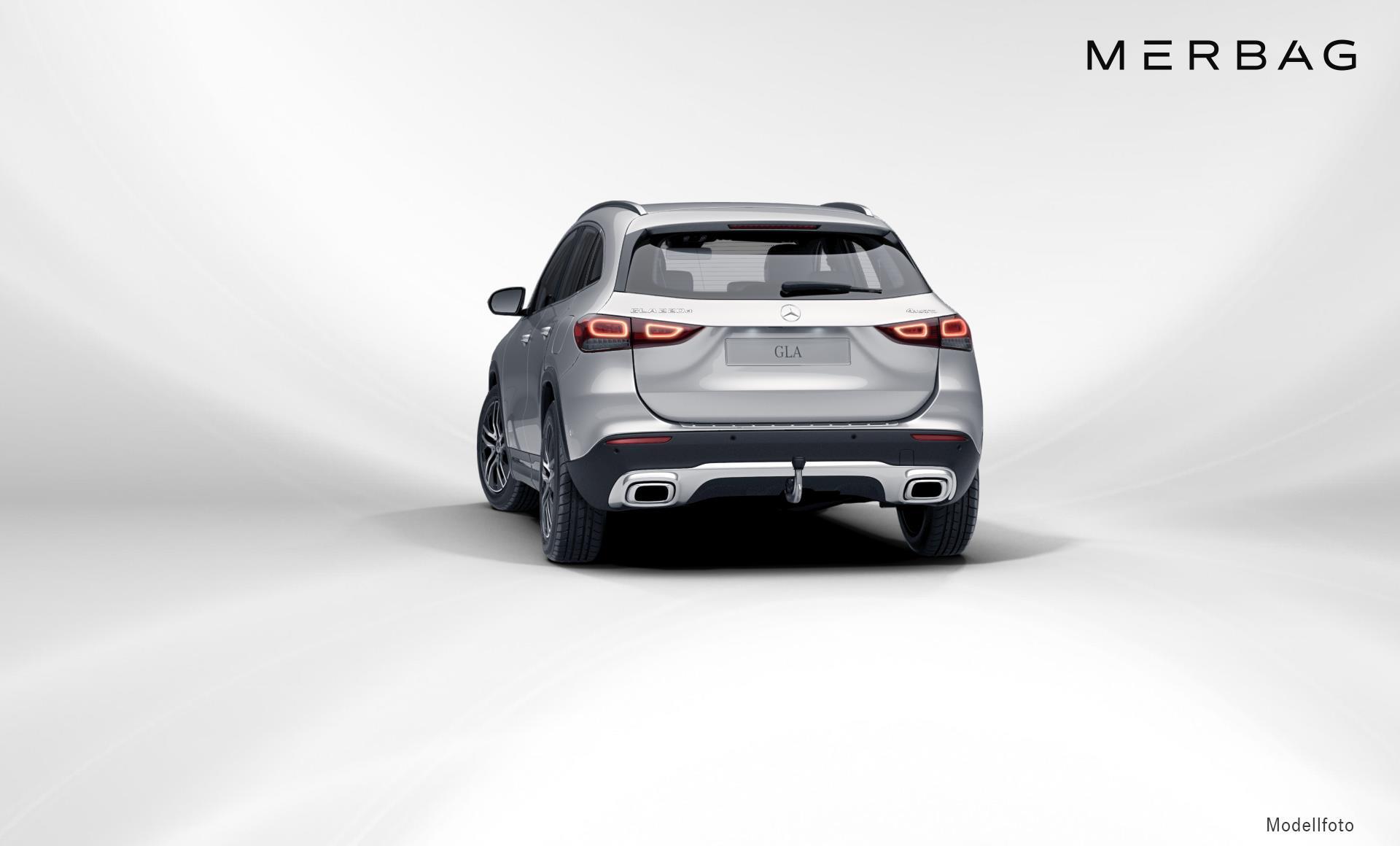 Mercedes-Benz - GLA 220 d 4MATIC