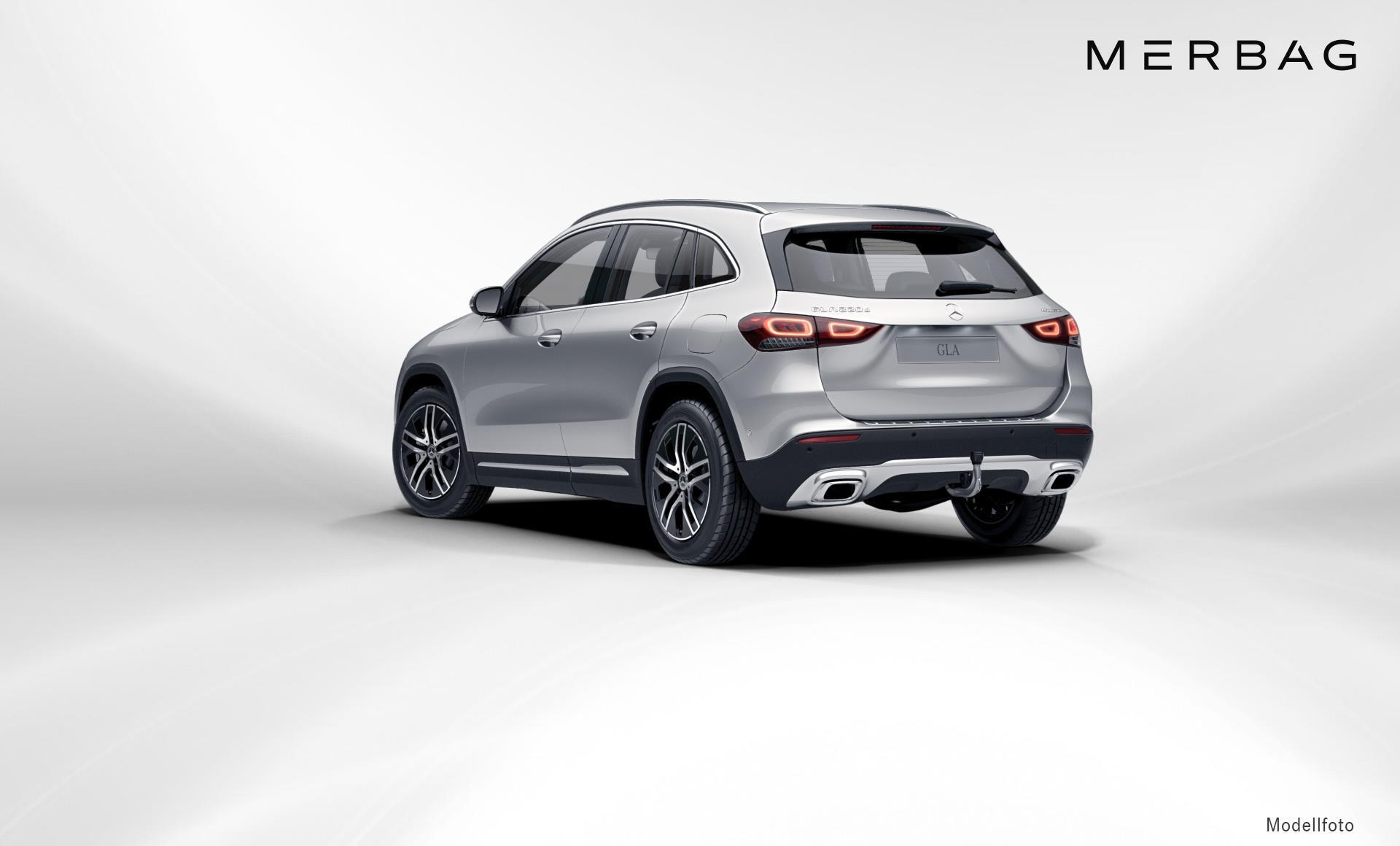 Mercedes-Benz - GLA 220 d 4MATIC
