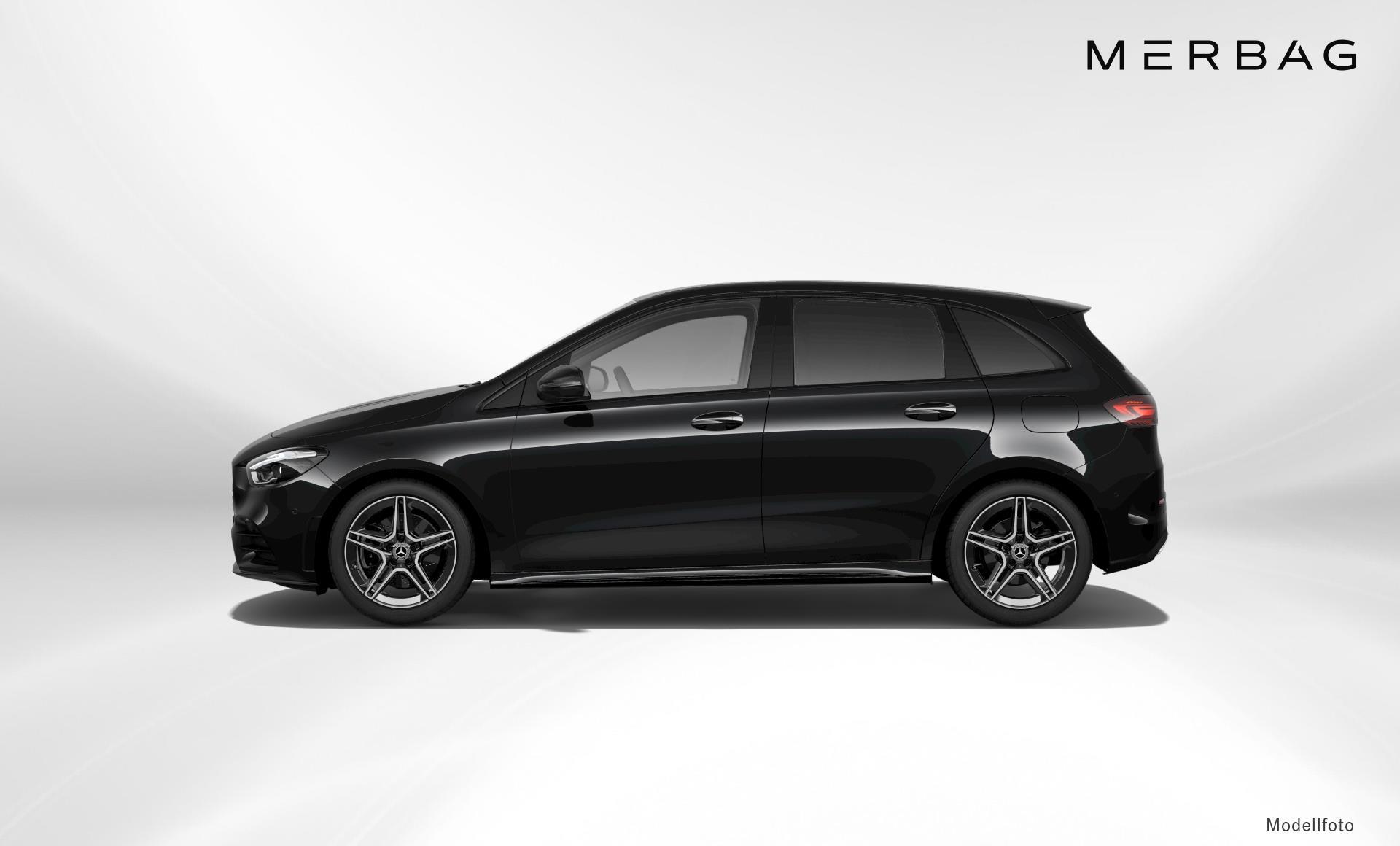 Mercedes-Benz - B 220 4MATIC AMG Line