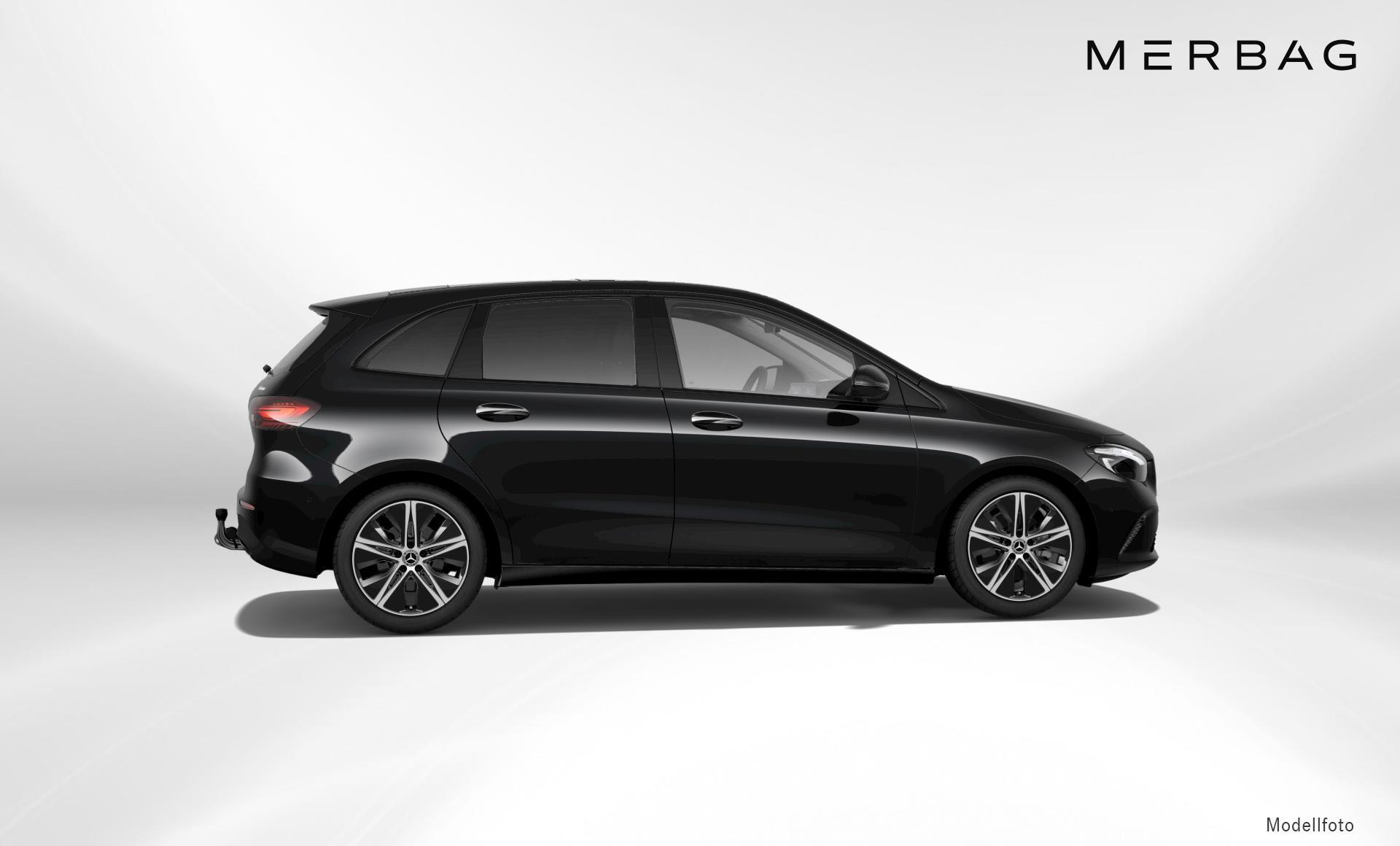 Mercedes-Benz - B 220 4MATIC