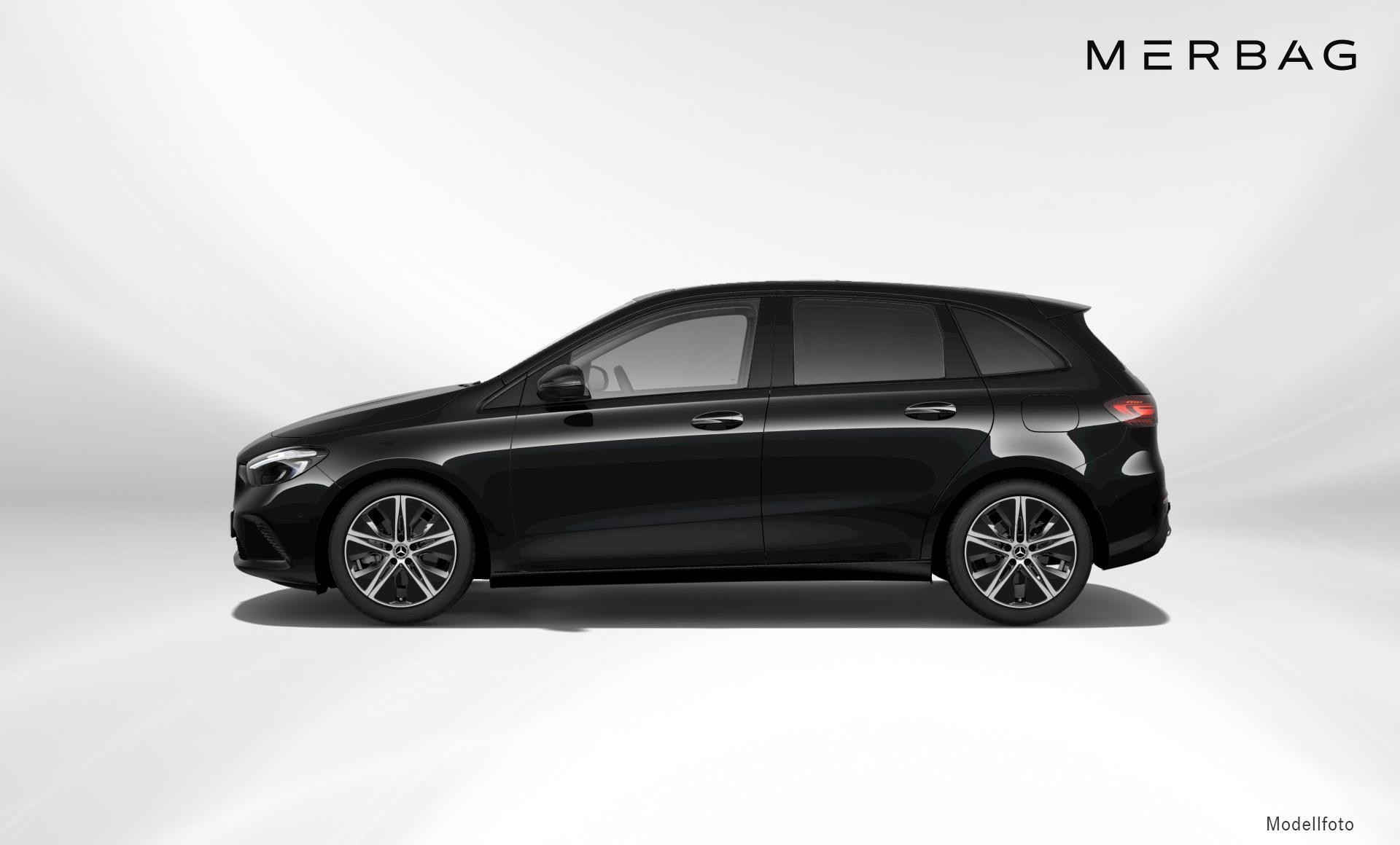 Mercedes-Benz - B 220 4MATIC