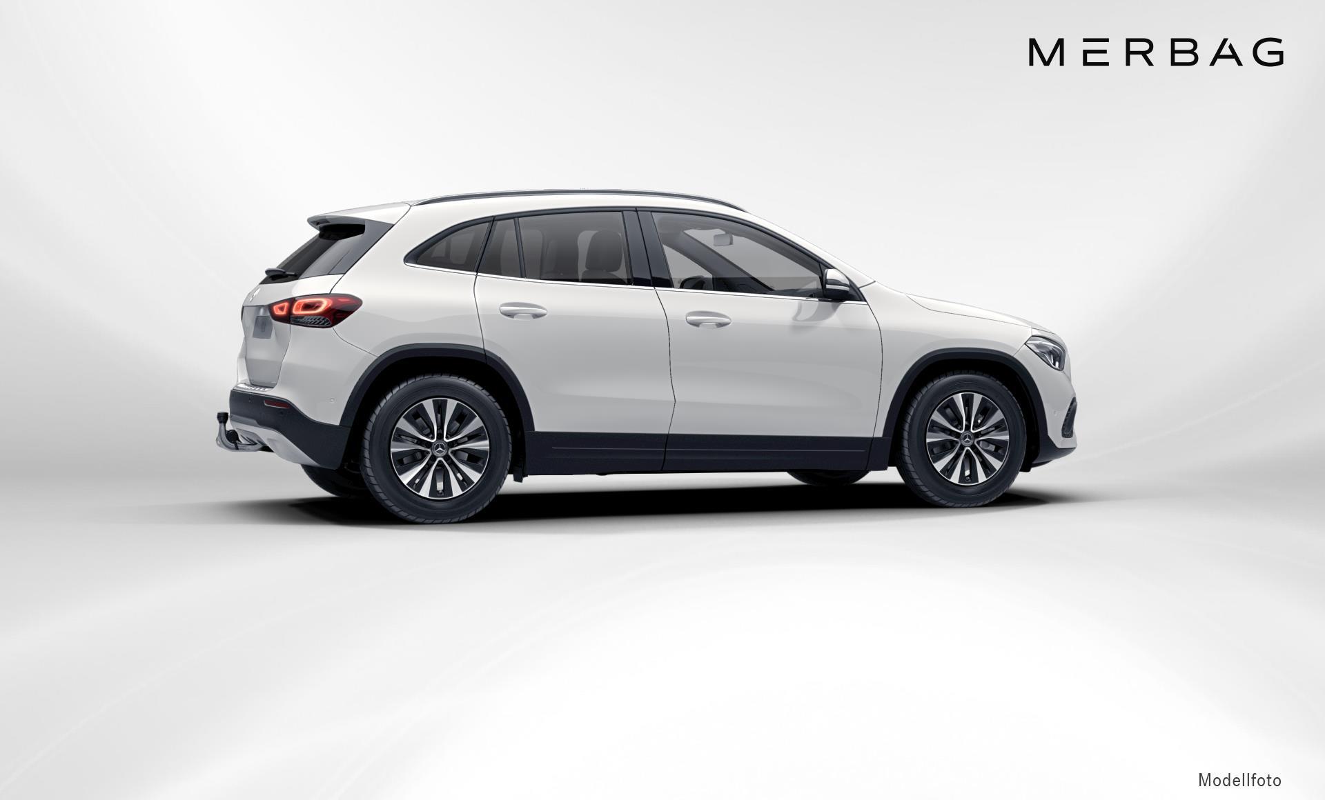 Mercedes-Benz - GLA 220 d