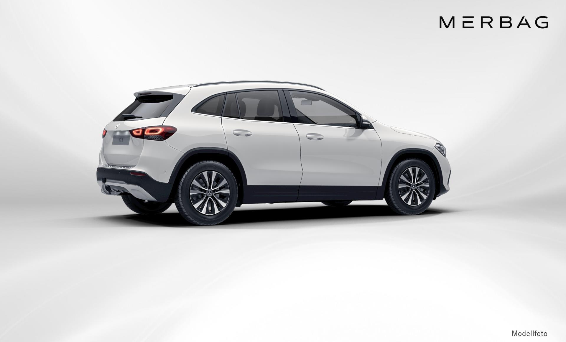 Mercedes-Benz - GLA 220 d