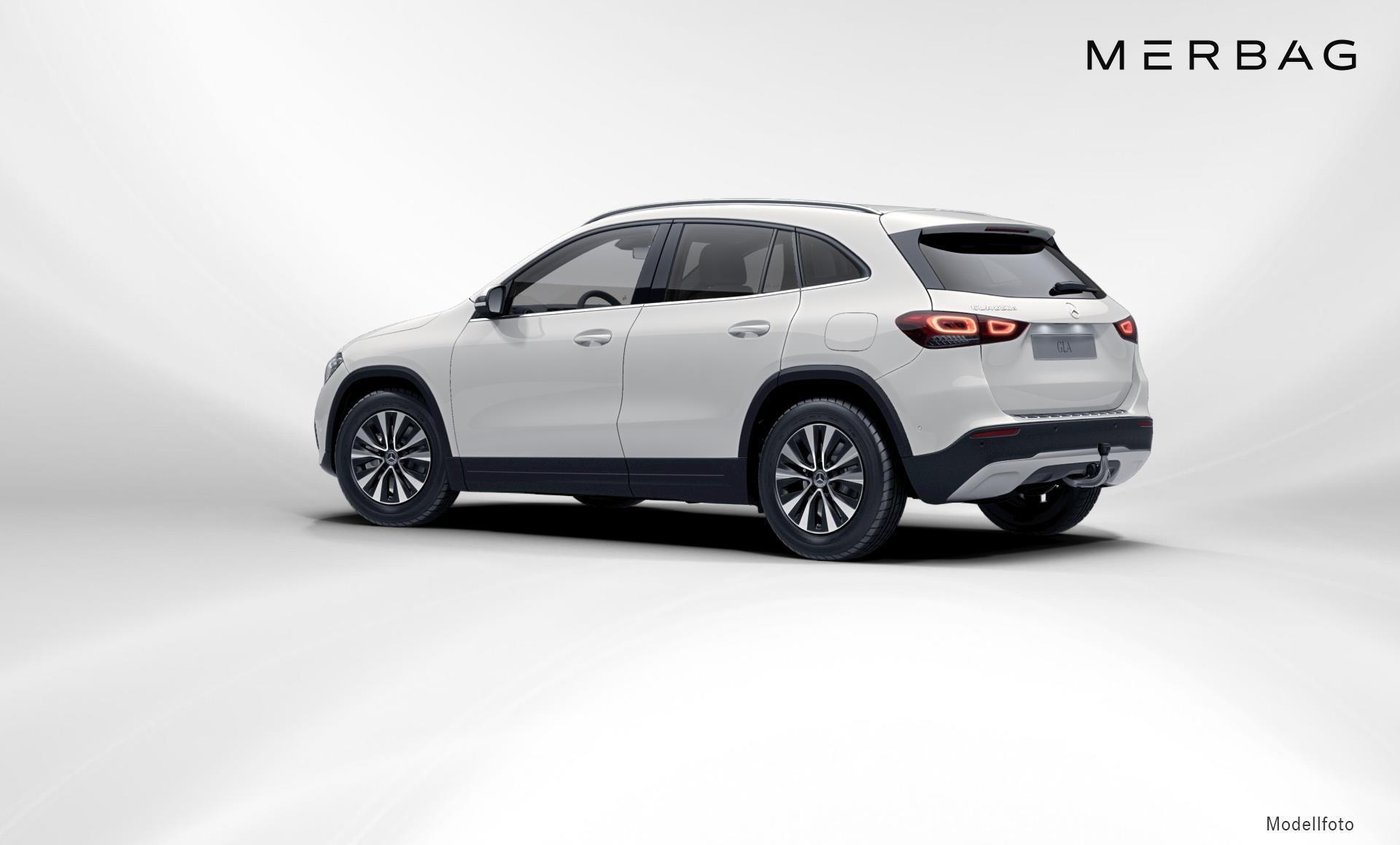 Mercedes-Benz - GLA 220 d