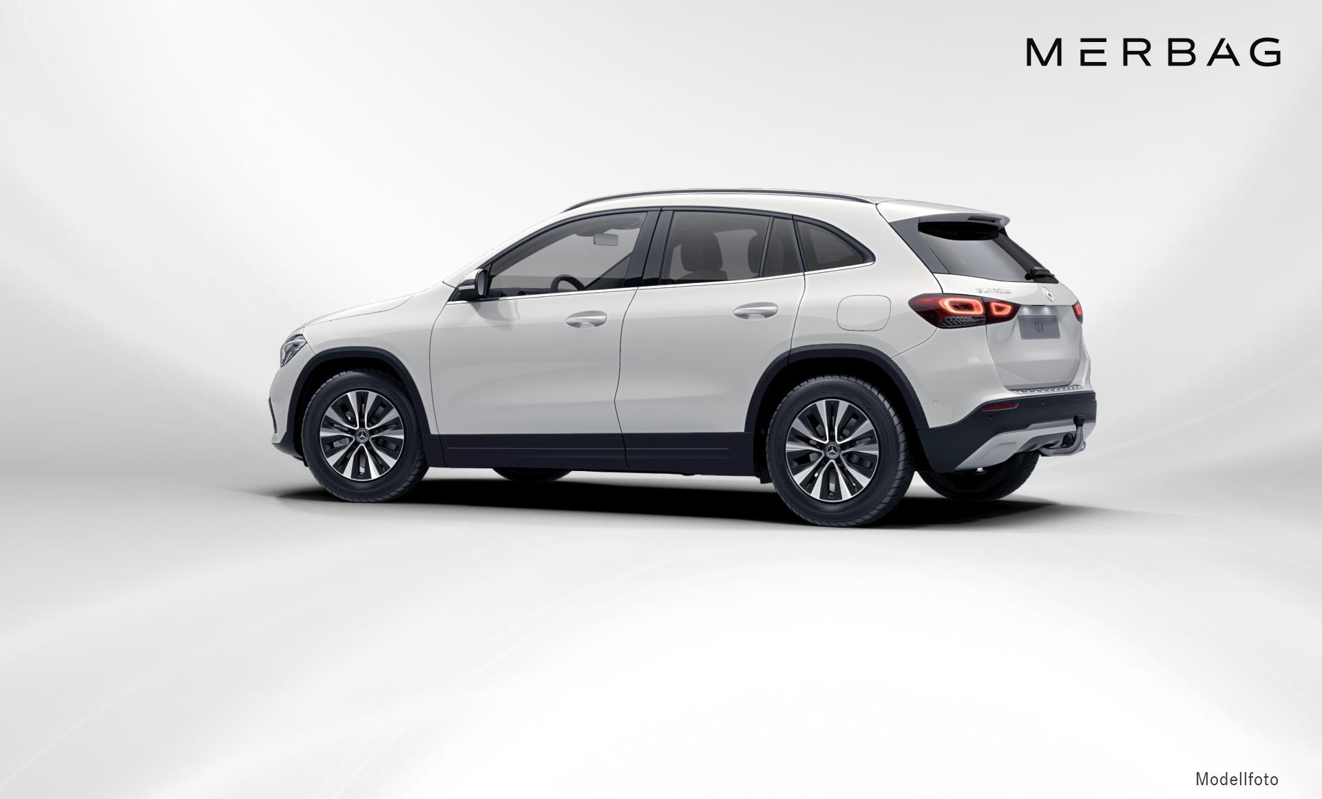 Mercedes-Benz - GLA 220 d