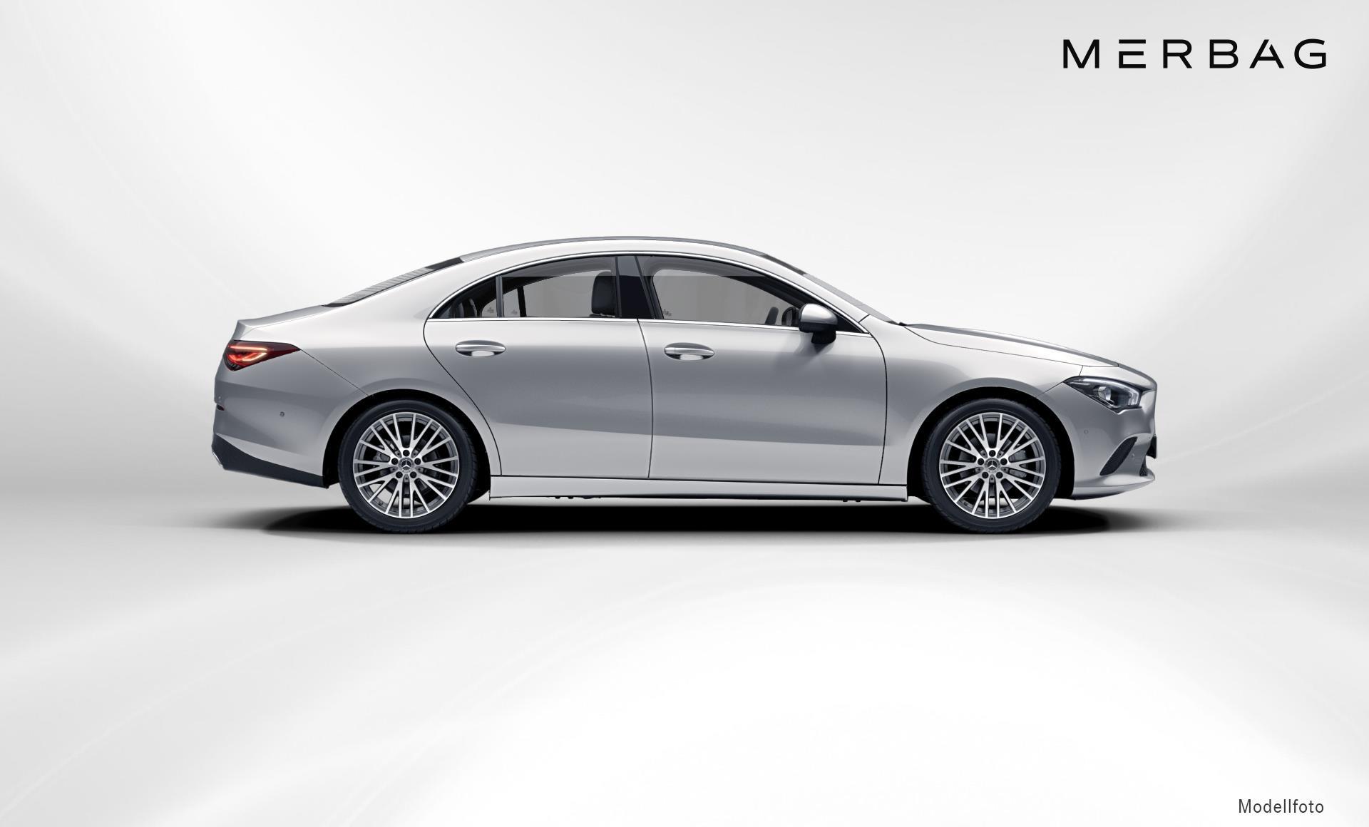Mercedes-Benz - CLA 180 Coupé