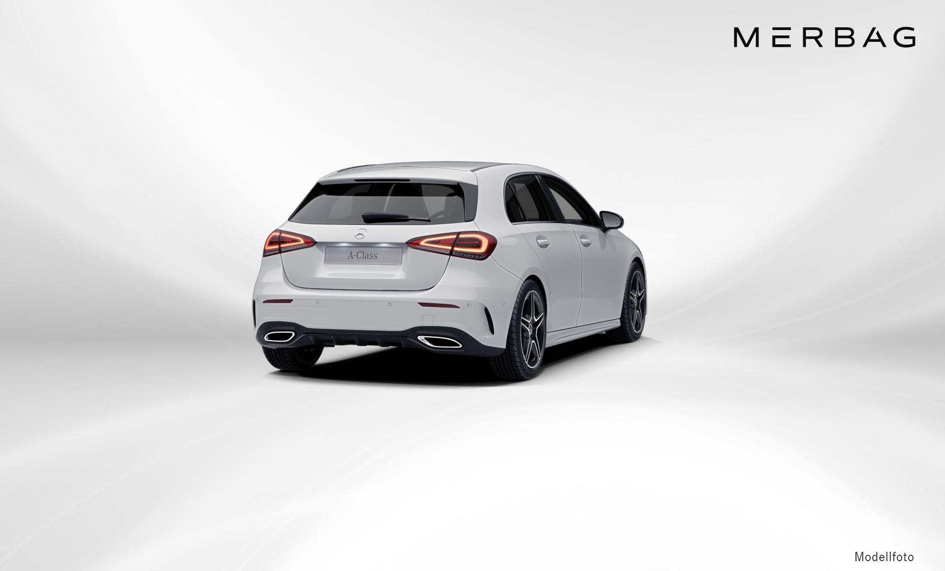 Mercedes-Benz - A 180 d AMG Line