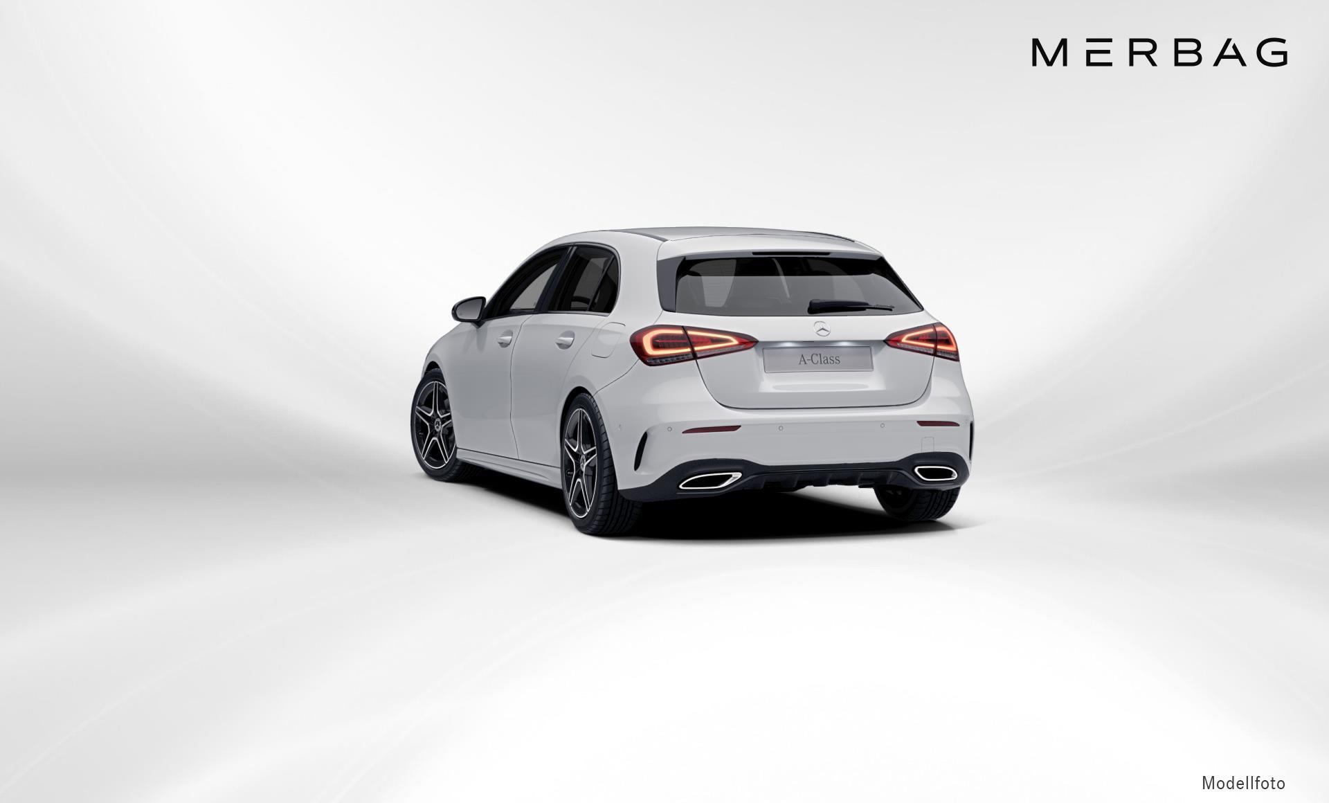 Mercedes-Benz - A 180 d AMG Line