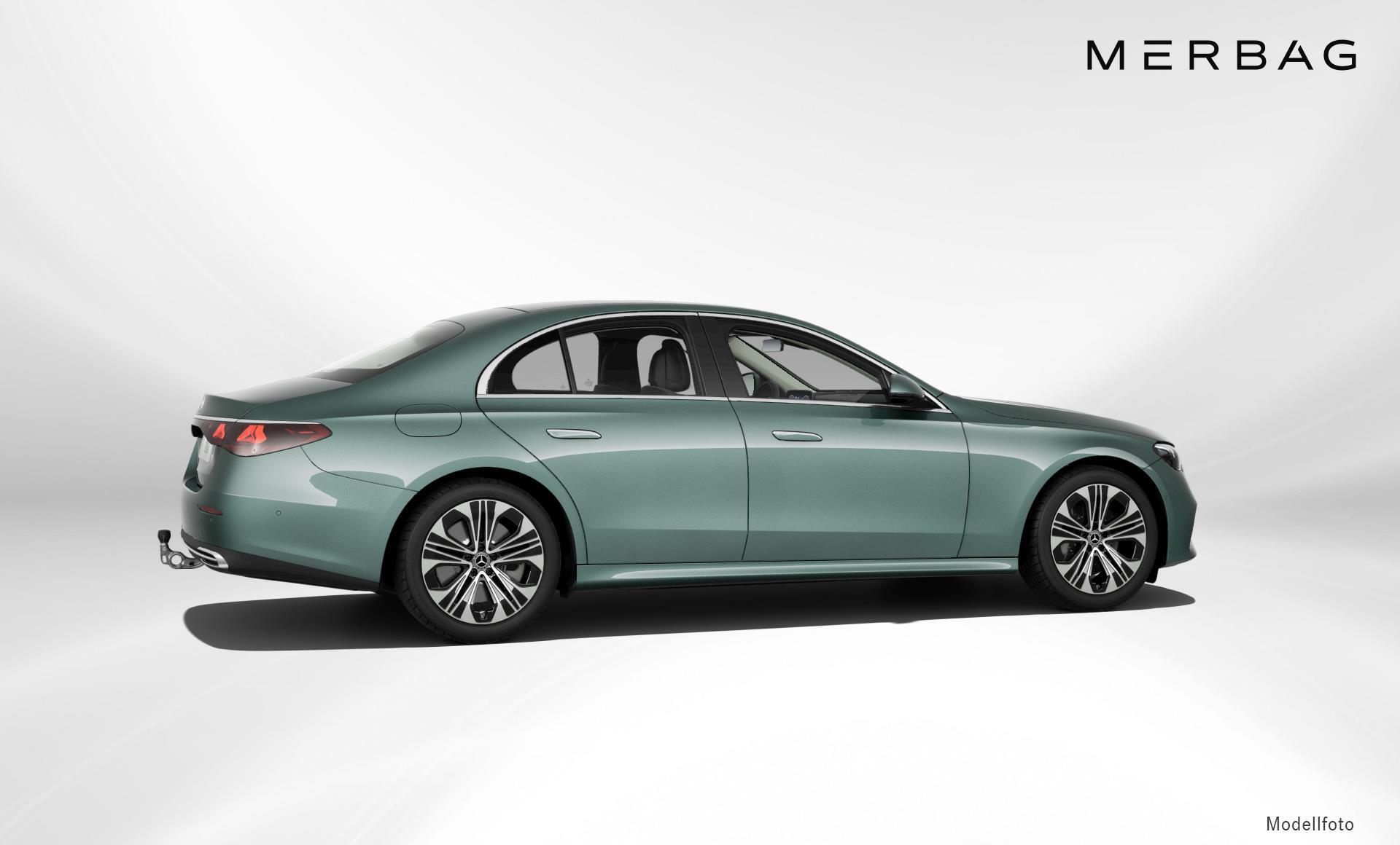 Mercedes-Benz - E 300 de Limousine Österreich-Edition