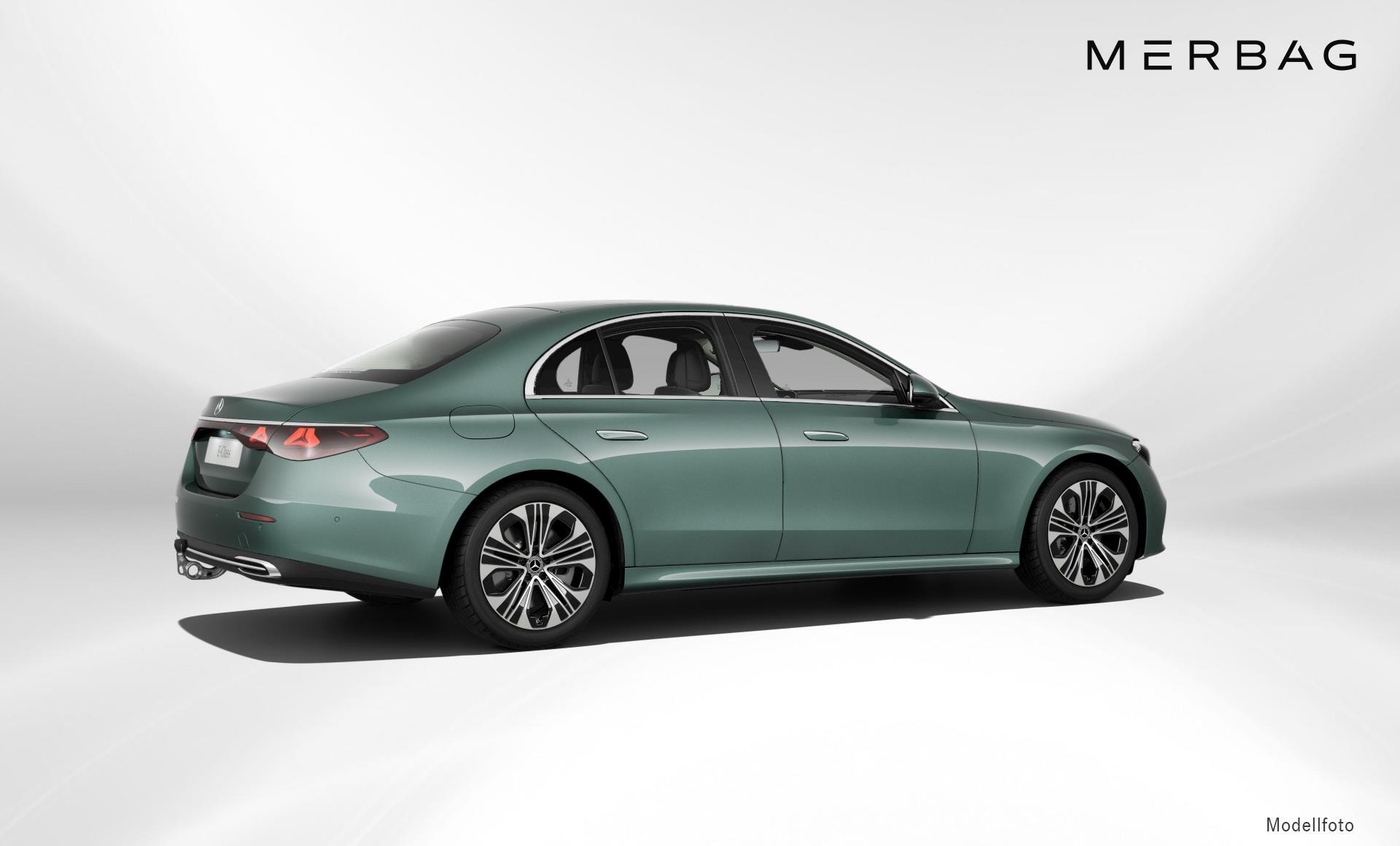 Mercedes-Benz - E 300 de Limousine Österreich-Edition