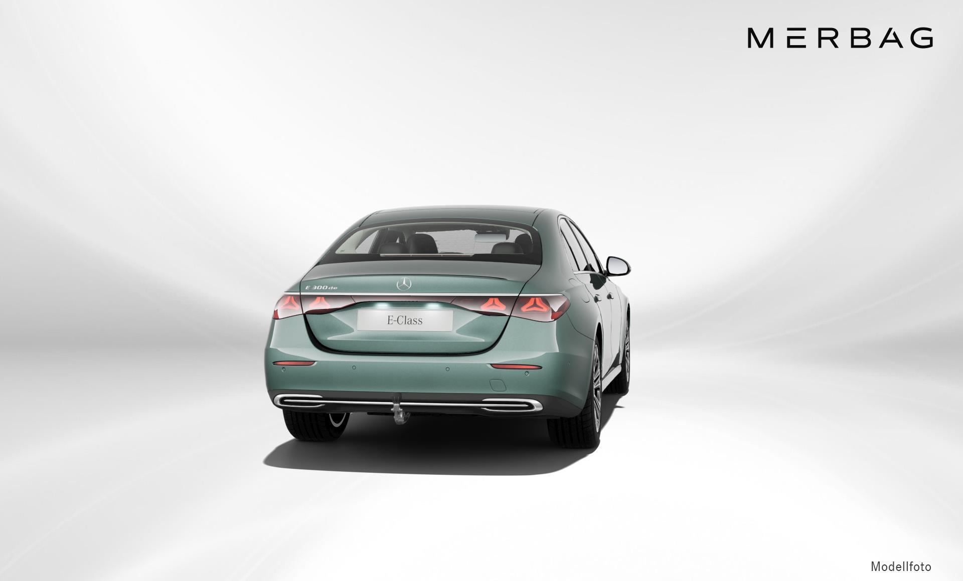 Mercedes-Benz - E 300 de Limousine Österreich-Edition