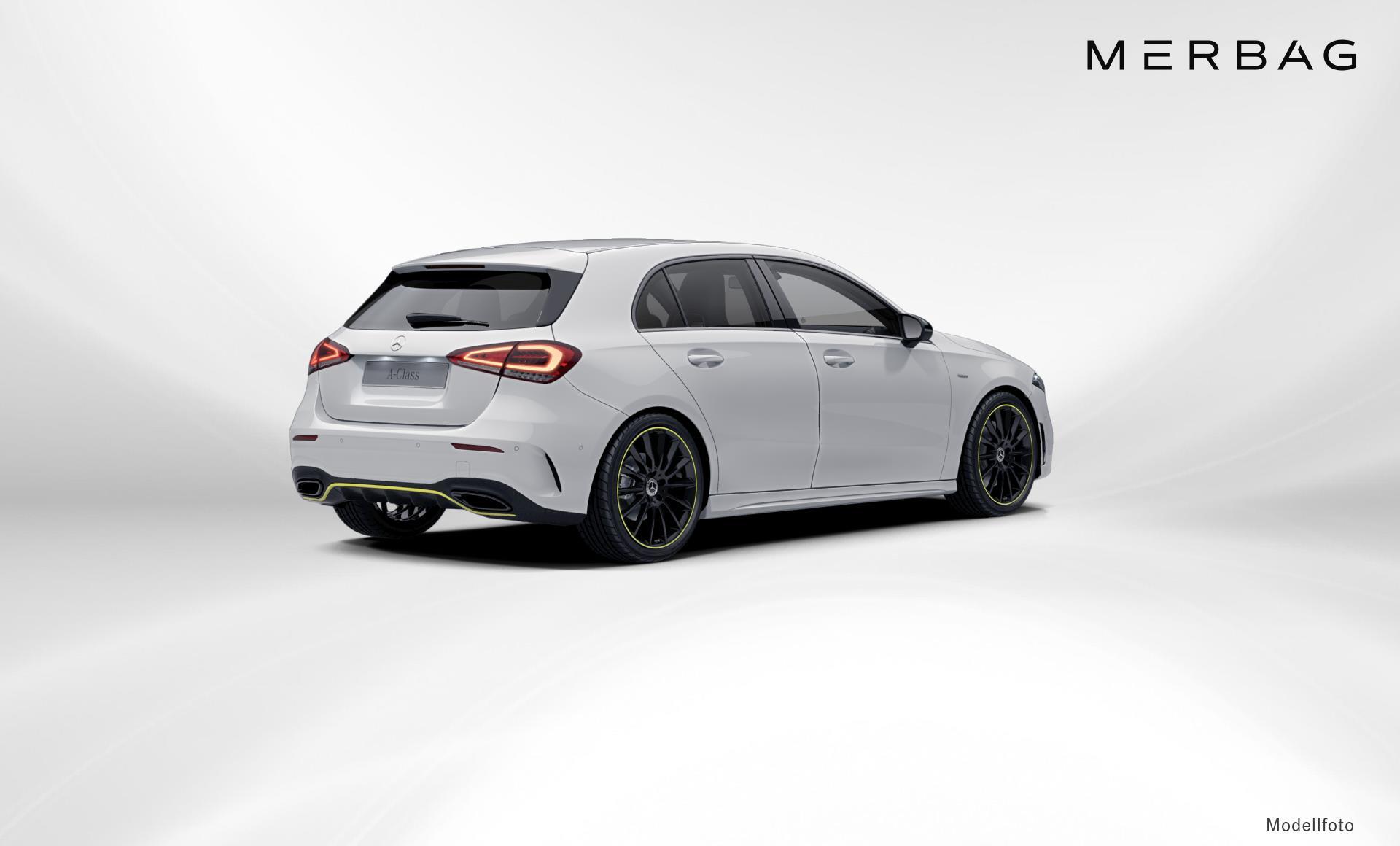 Mercedes-Benz - A 220 d