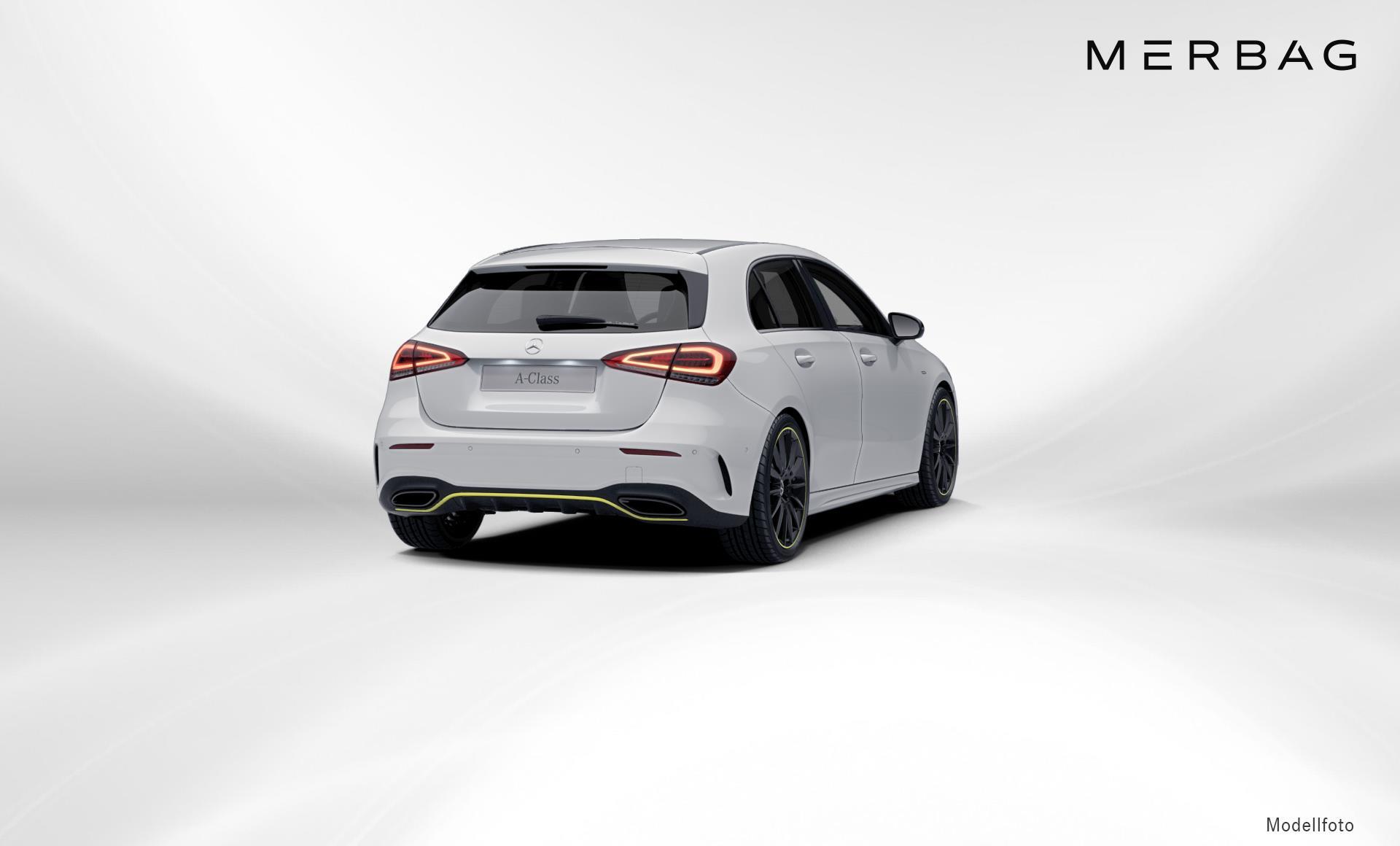 Mercedes-Benz - A 220 d