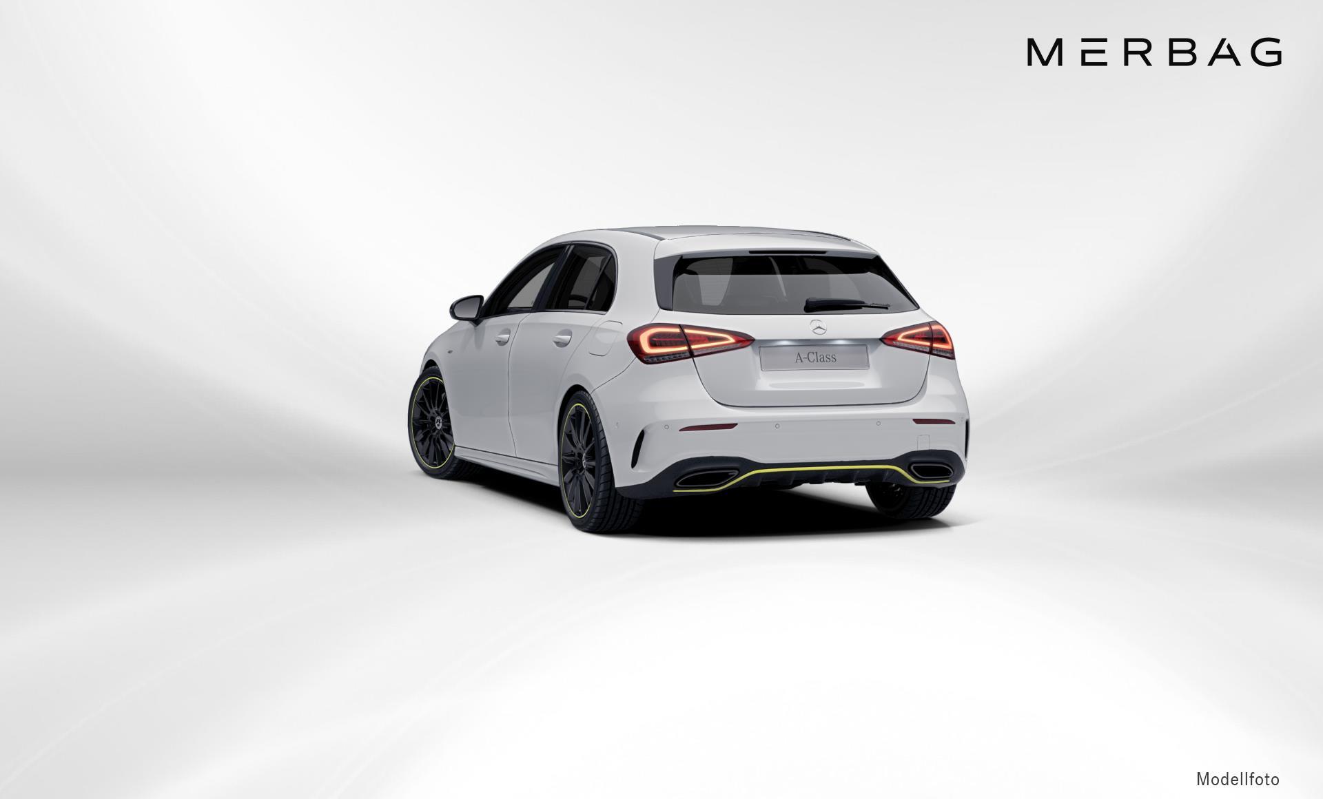 Mercedes-Benz - A 220 d