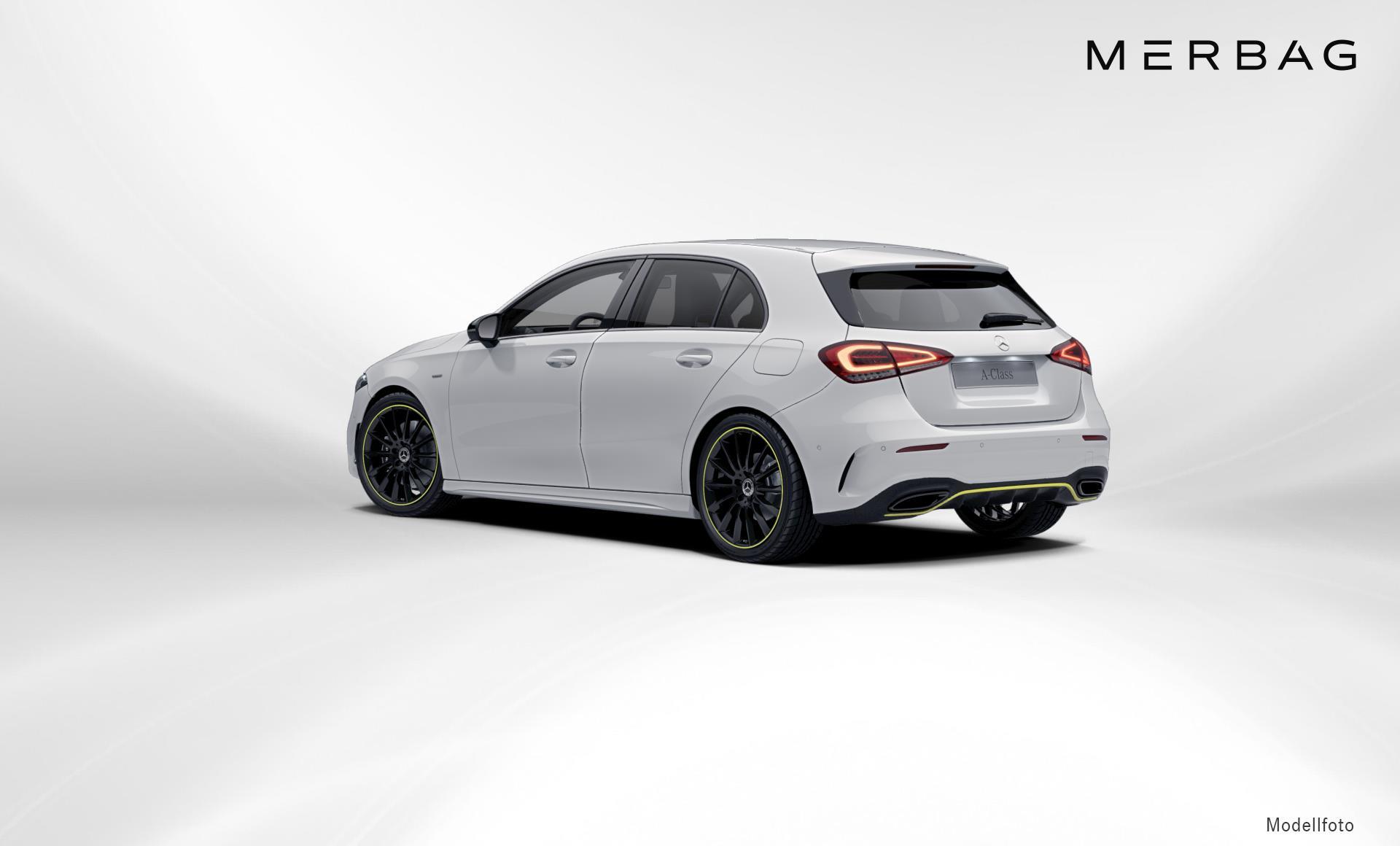 Mercedes-Benz - A 220 d