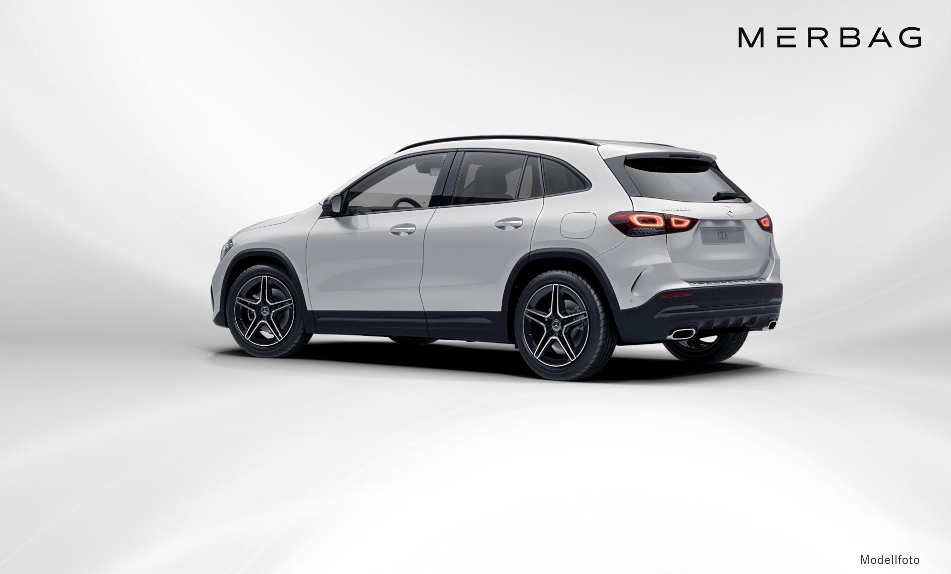 Mercedes-Benz - GLA 250e AMG Line