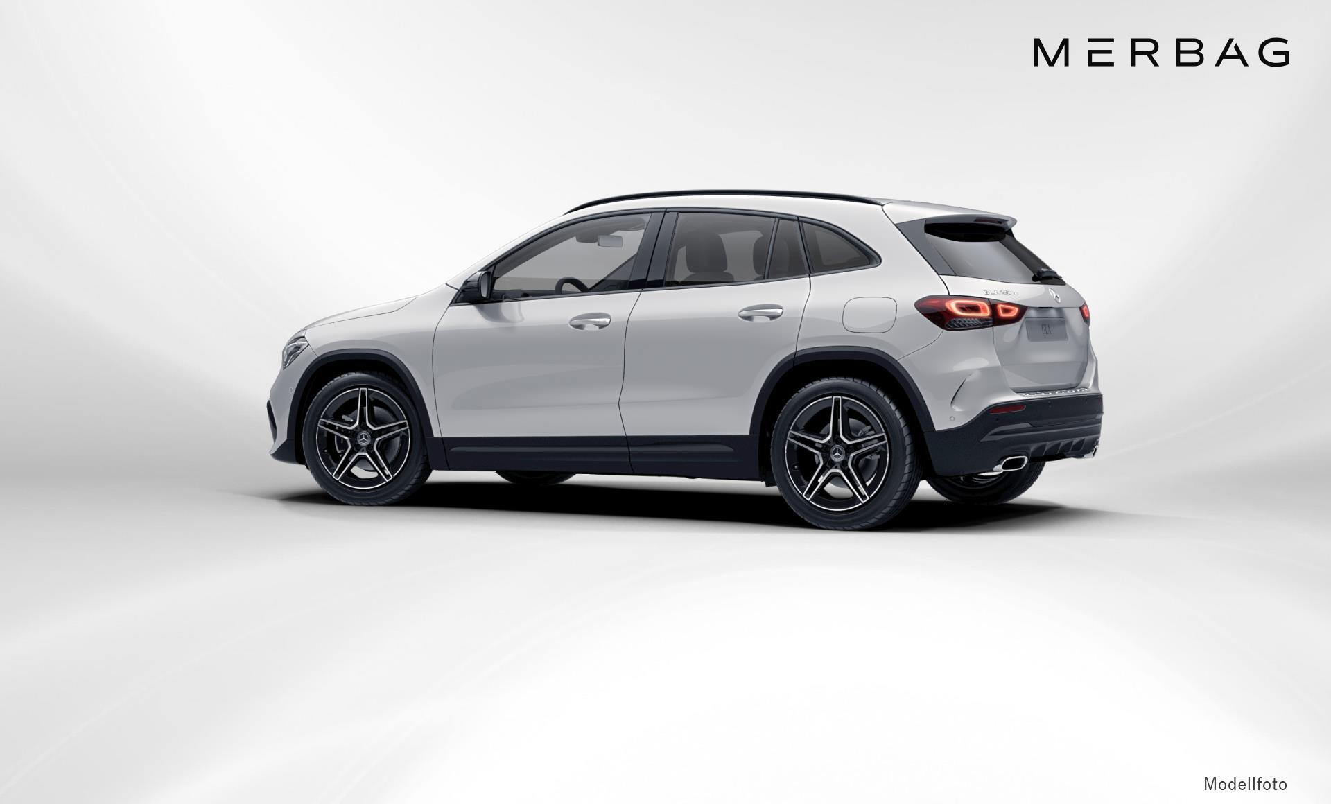 Mercedes-Benz - GLA 250e AMG Line