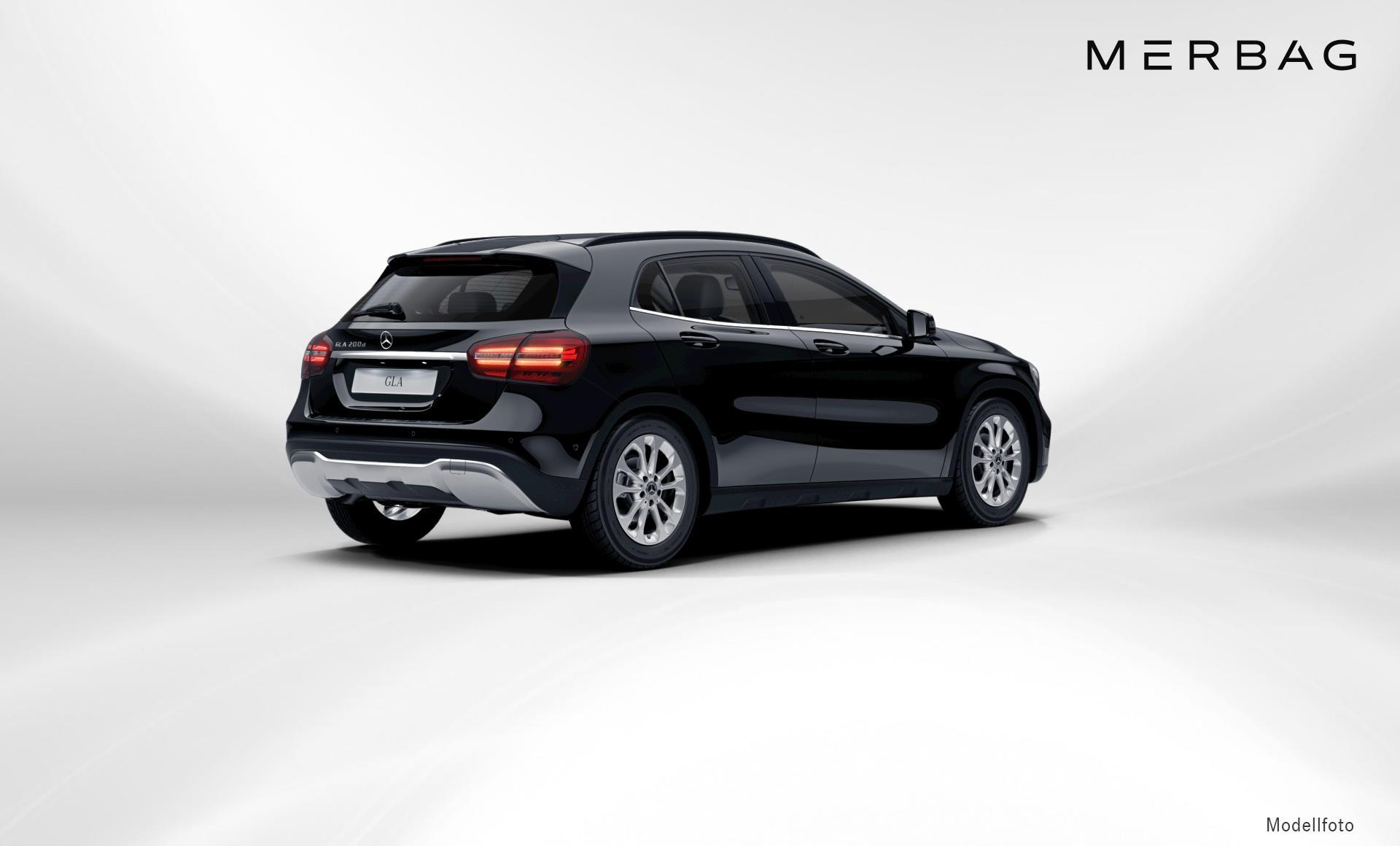 Mercedes-Benz - GLA 200 d