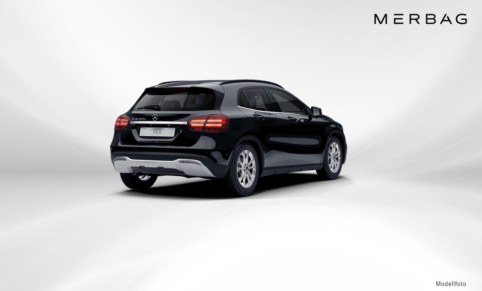 Mercedes-Benz - GLA 200 d