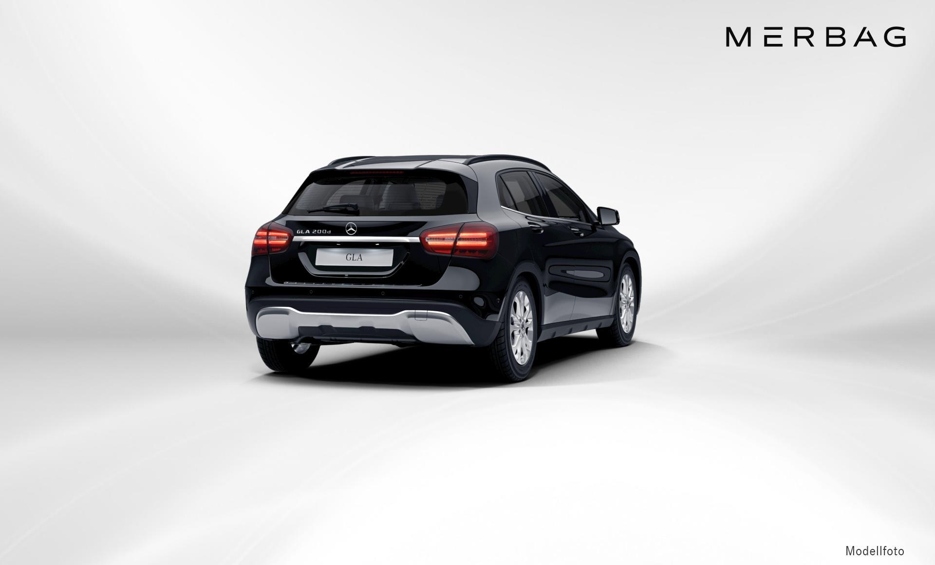Mercedes-Benz - GLA 200 d