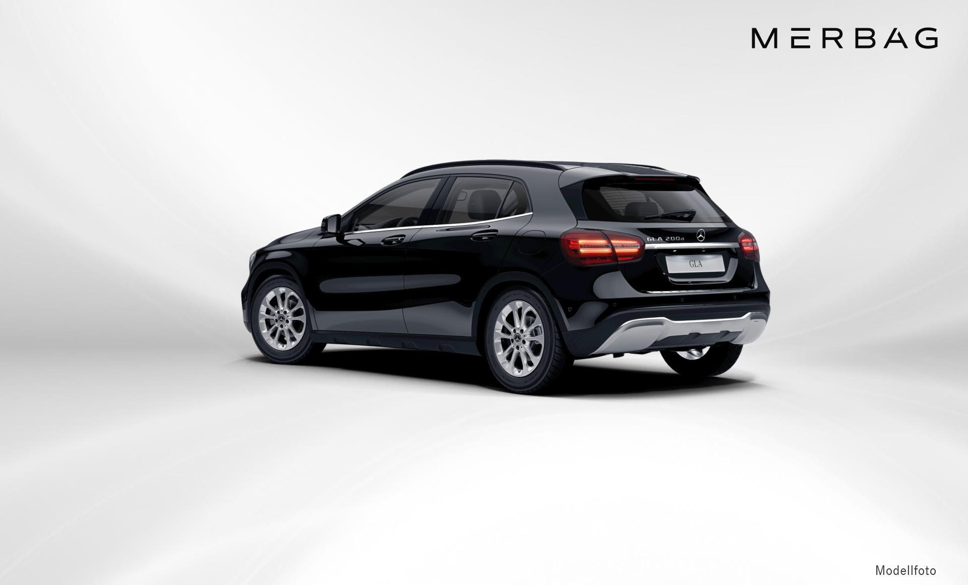 Mercedes-Benz - GLA 200 d