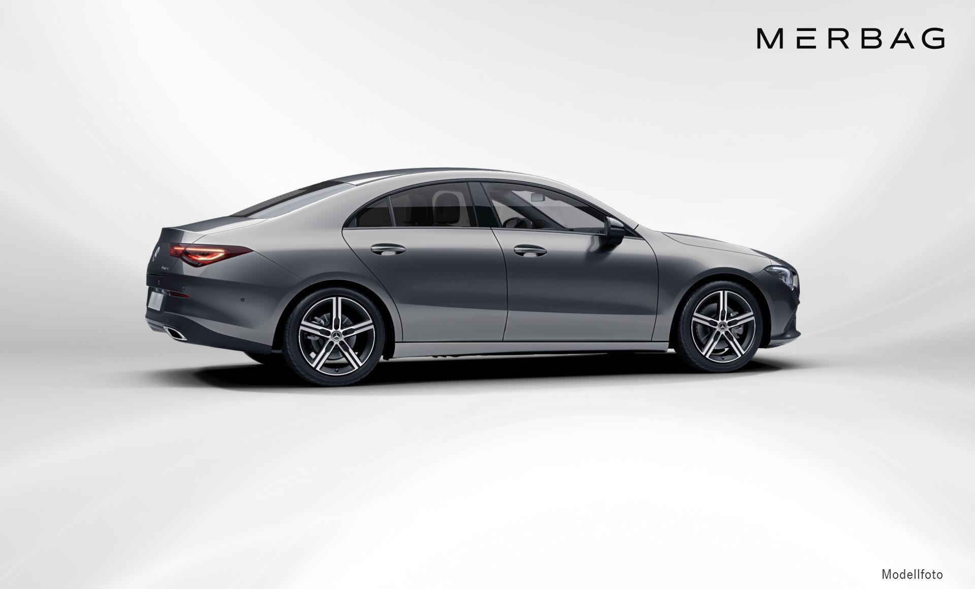 Mercedes-Benz - CLA 220 4MATIC Coupé