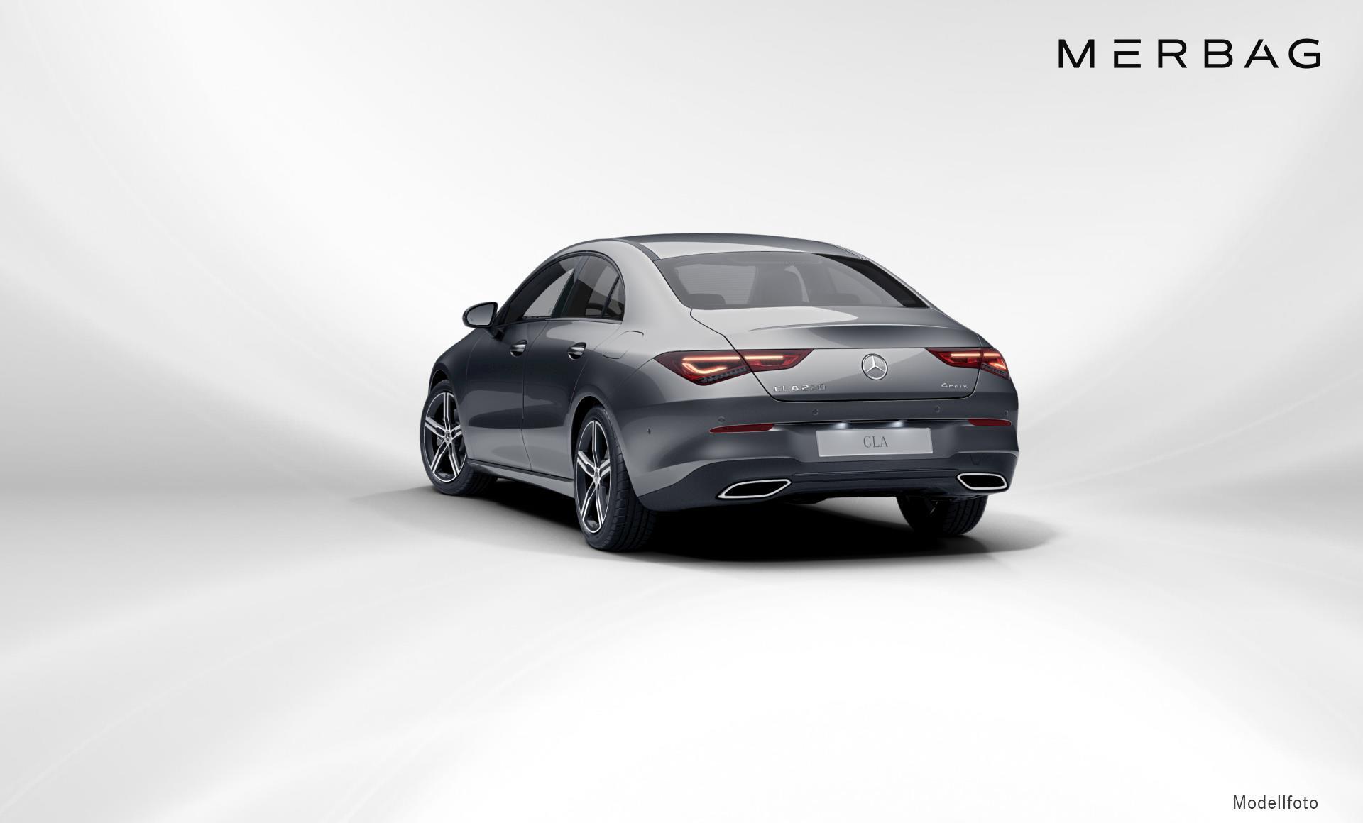 Mercedes-Benz - CLA 220 4MATIC Coupé