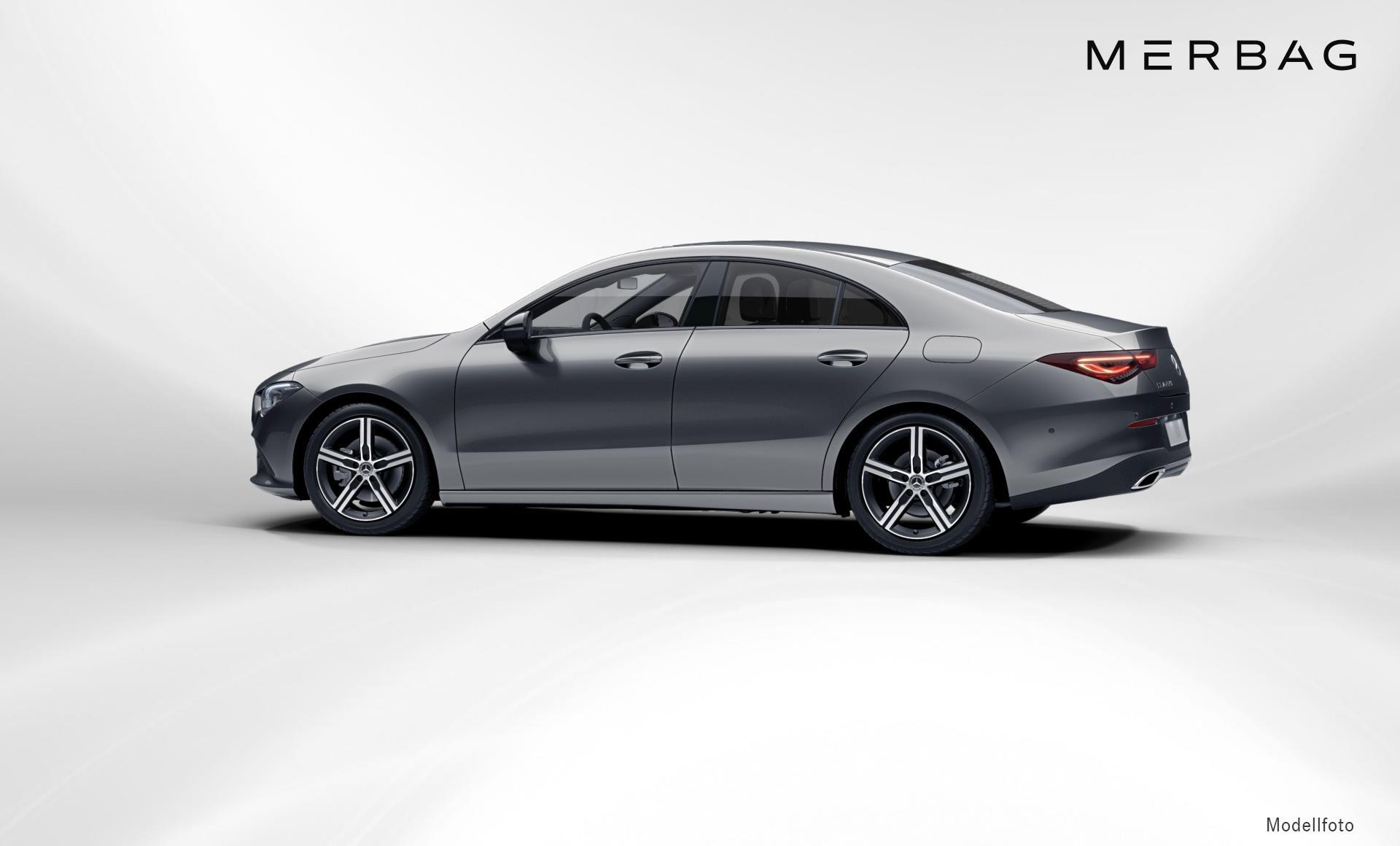 Mercedes-Benz - CLA 220 4MATIC Coupé