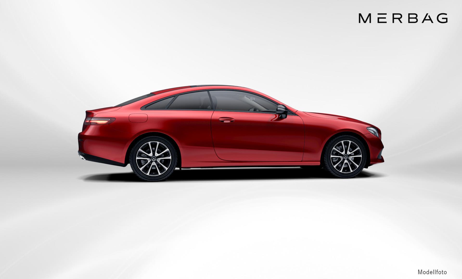 Mercedes-Benz - E 220 d 4MATIC Coupé