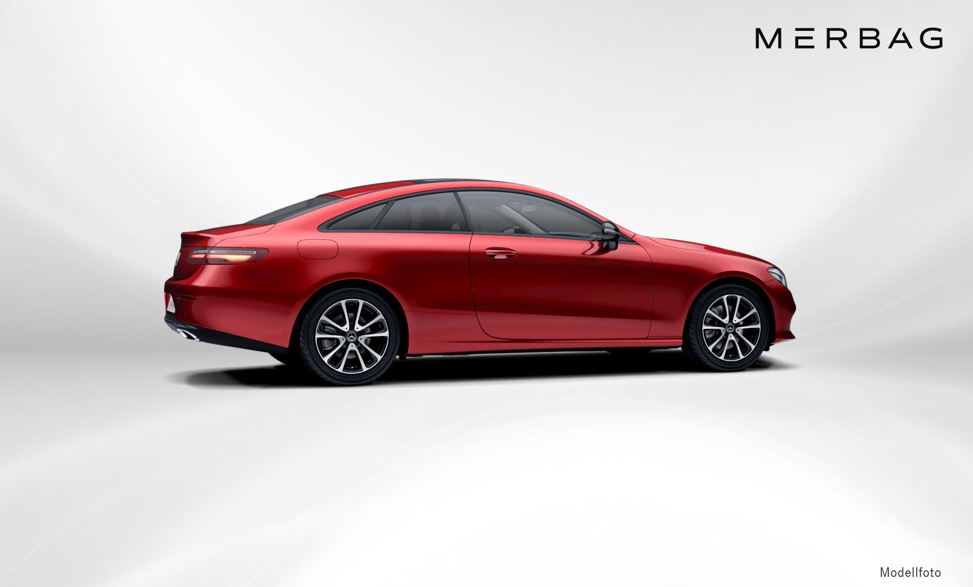 Mercedes-Benz - E 220 d 4MATIC Coupé