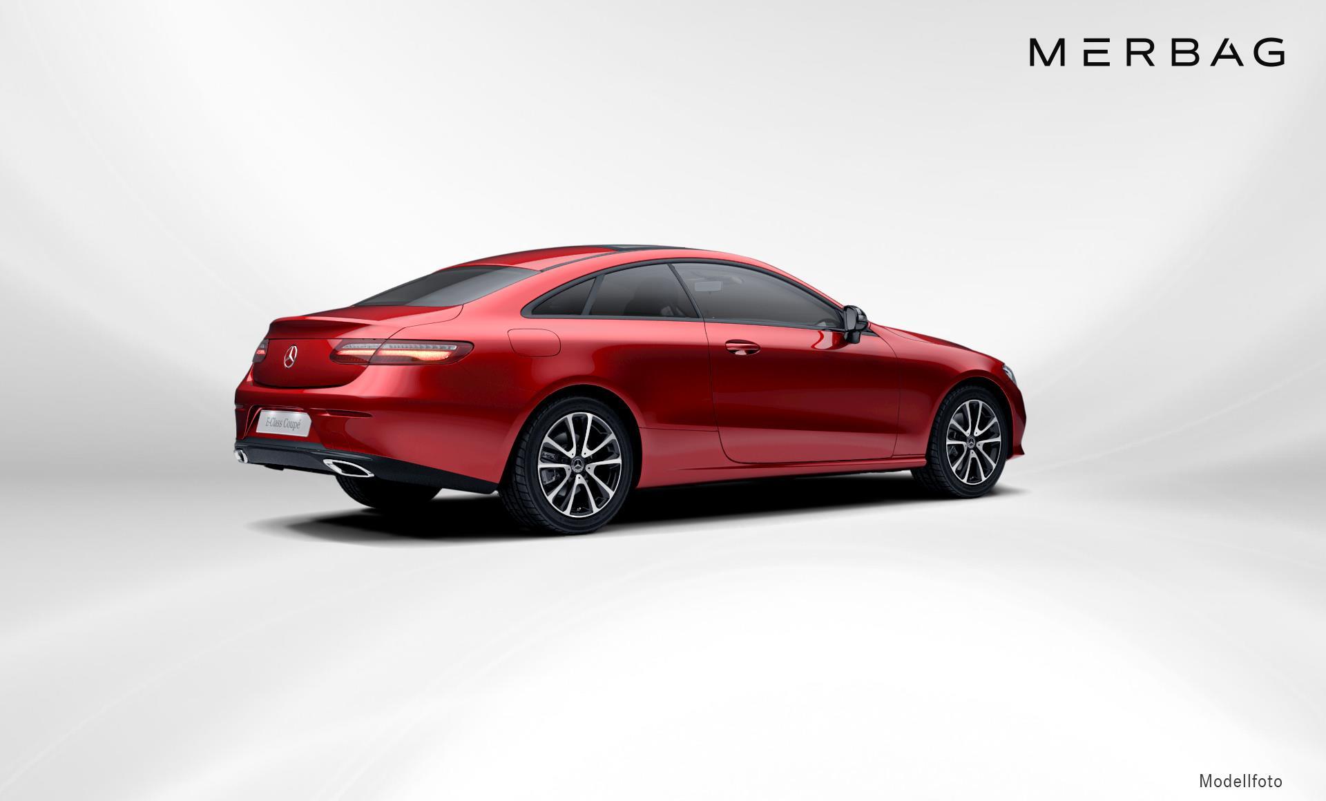 Mercedes-Benz - E 220 d 4MATIC Coupé