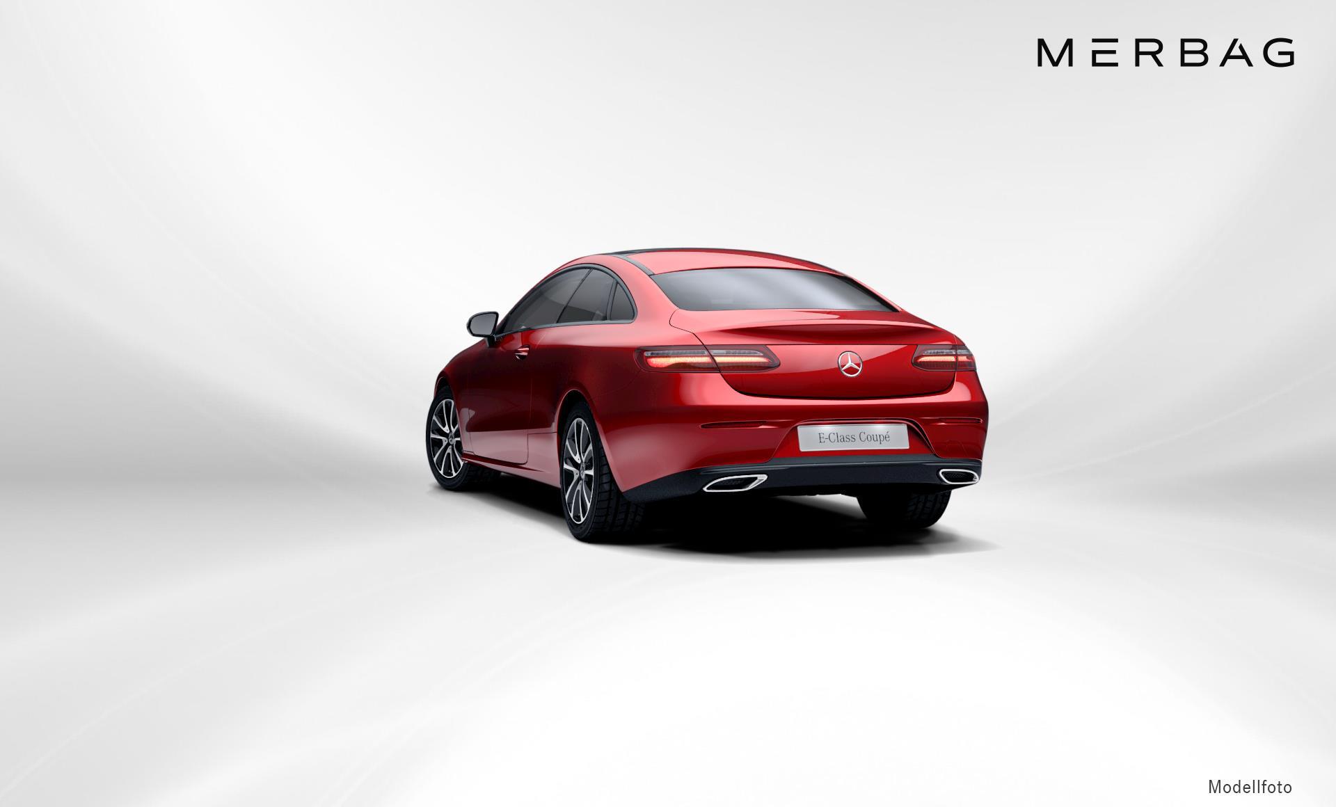 Mercedes-Benz - E 220 d 4MATIC Coupé