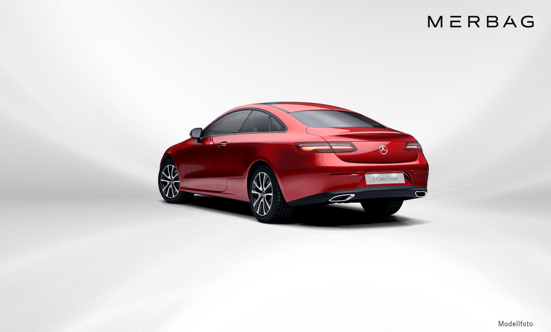 Mercedes-Benz - E 220 d 4MATIC Coupé