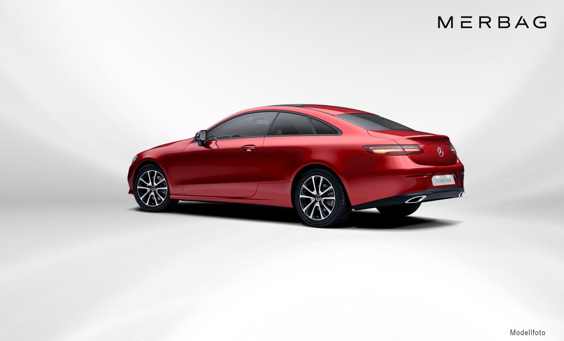 Mercedes-Benz - E 220 d 4MATIC Coupé