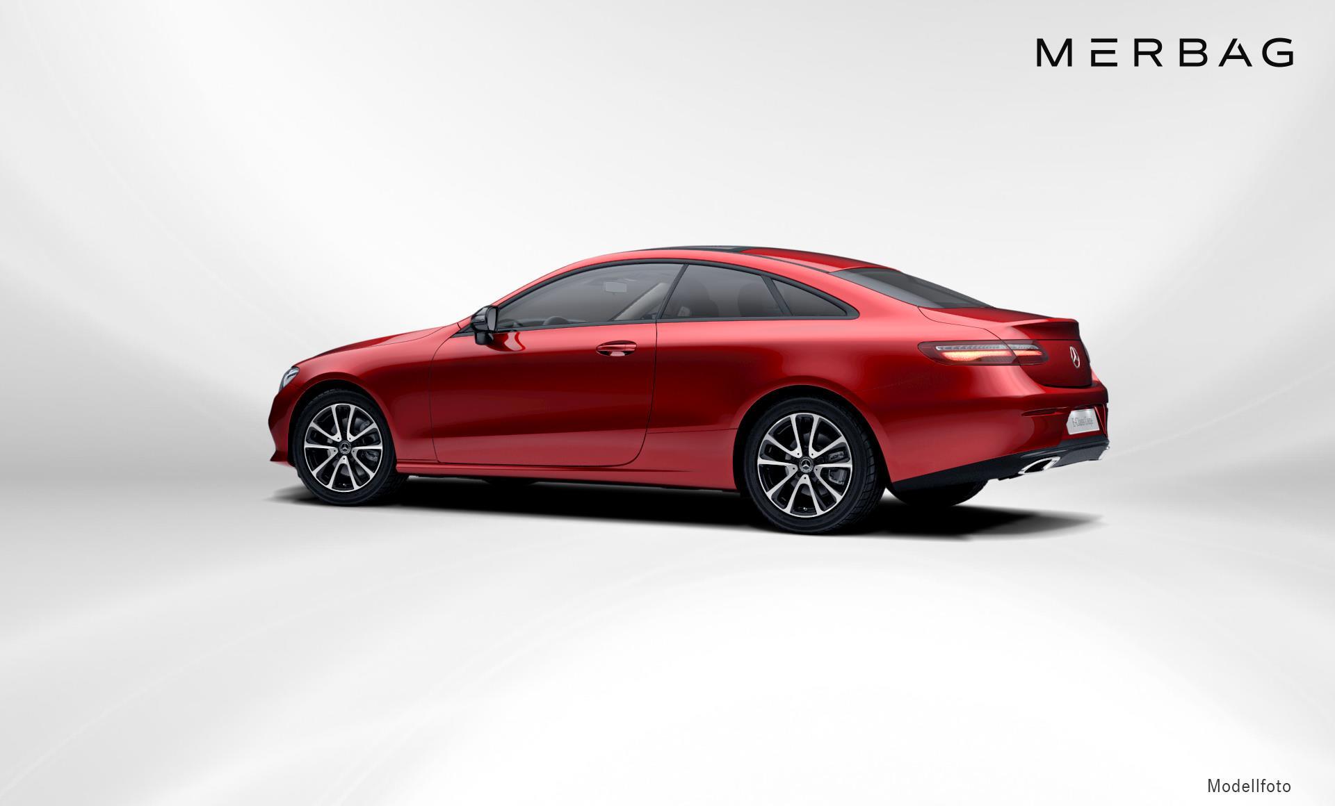 Mercedes-Benz - E 220 d 4MATIC Coupé