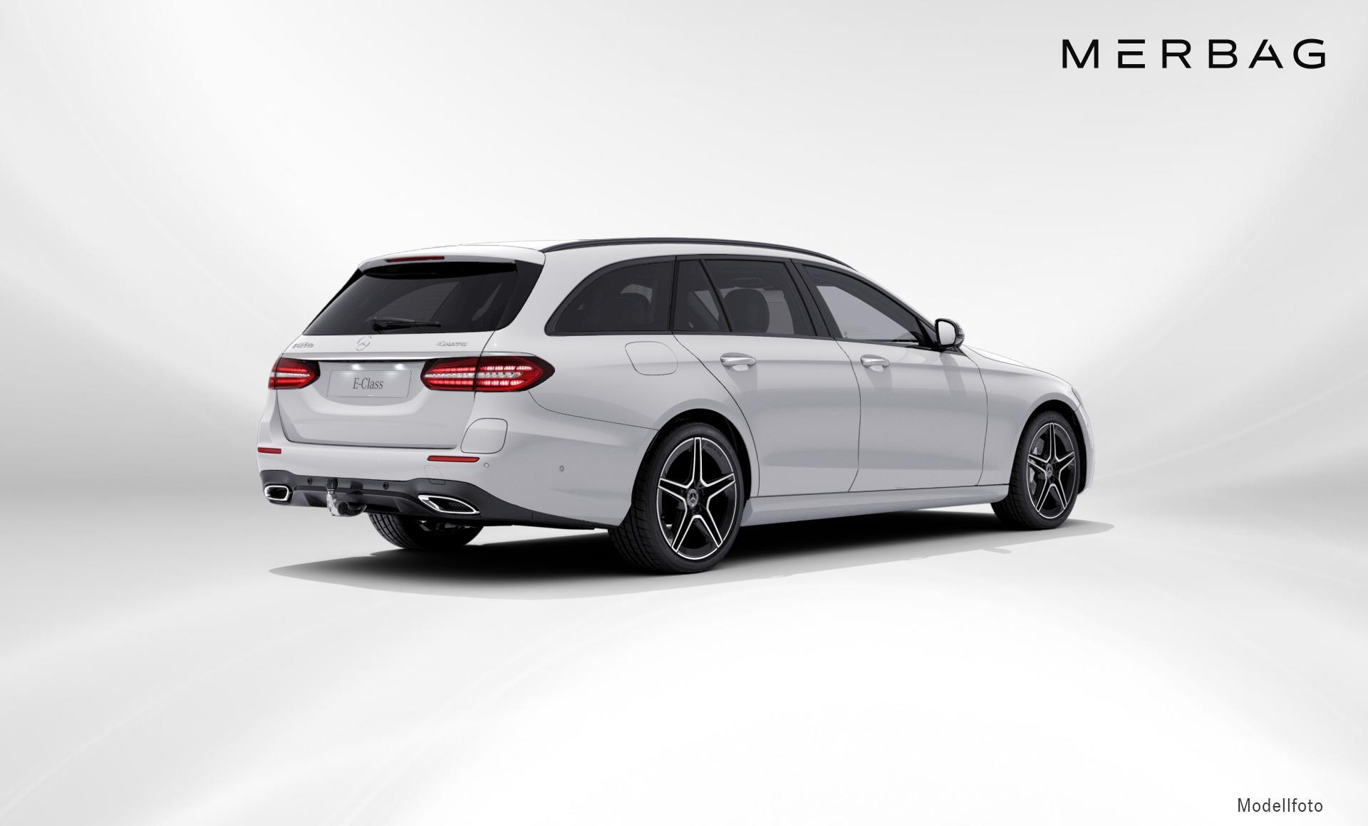 Mercedes-Benz - E 300 de 4MATIC T-Modell