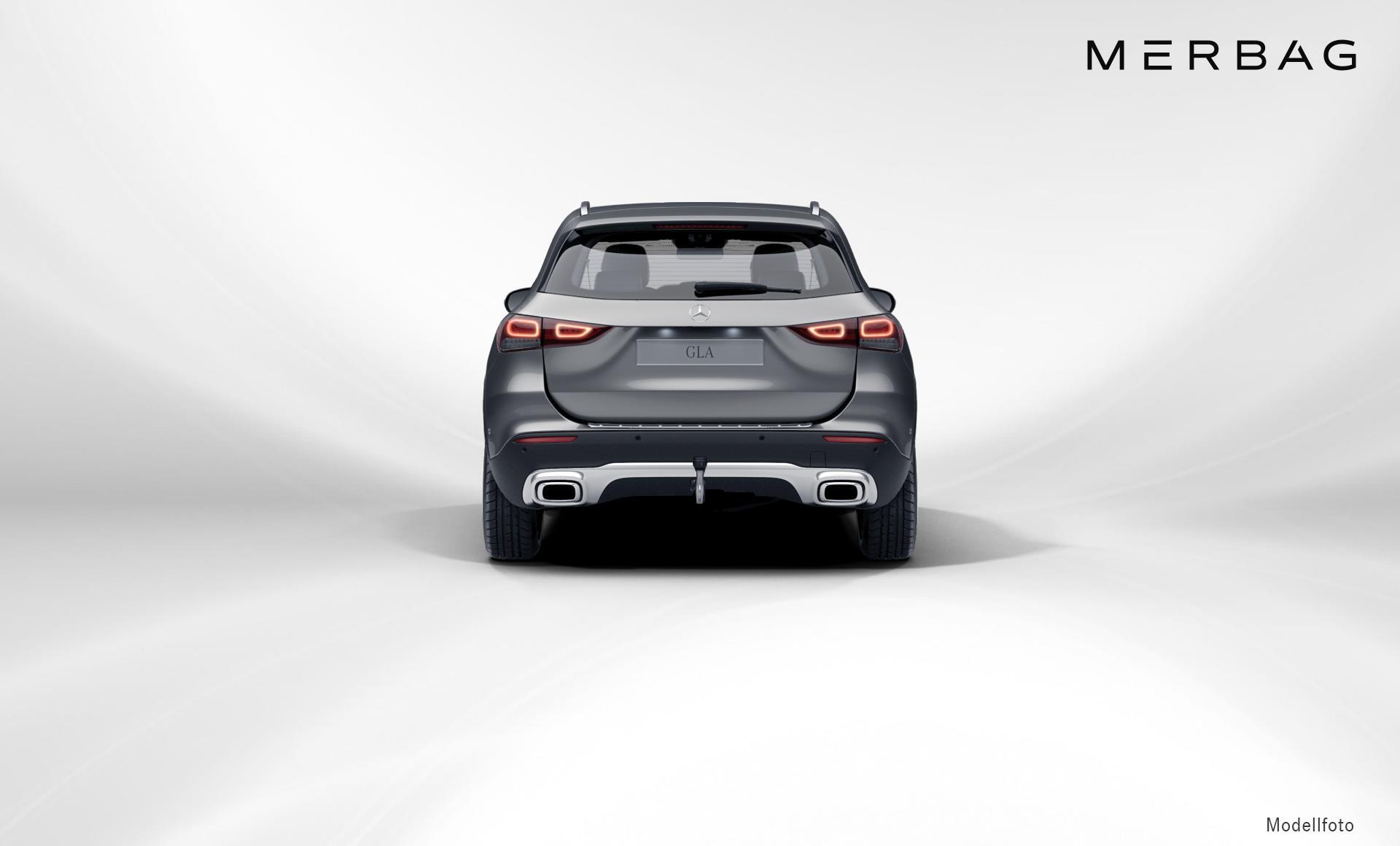 Mercedes-Benz - GLA 180 d