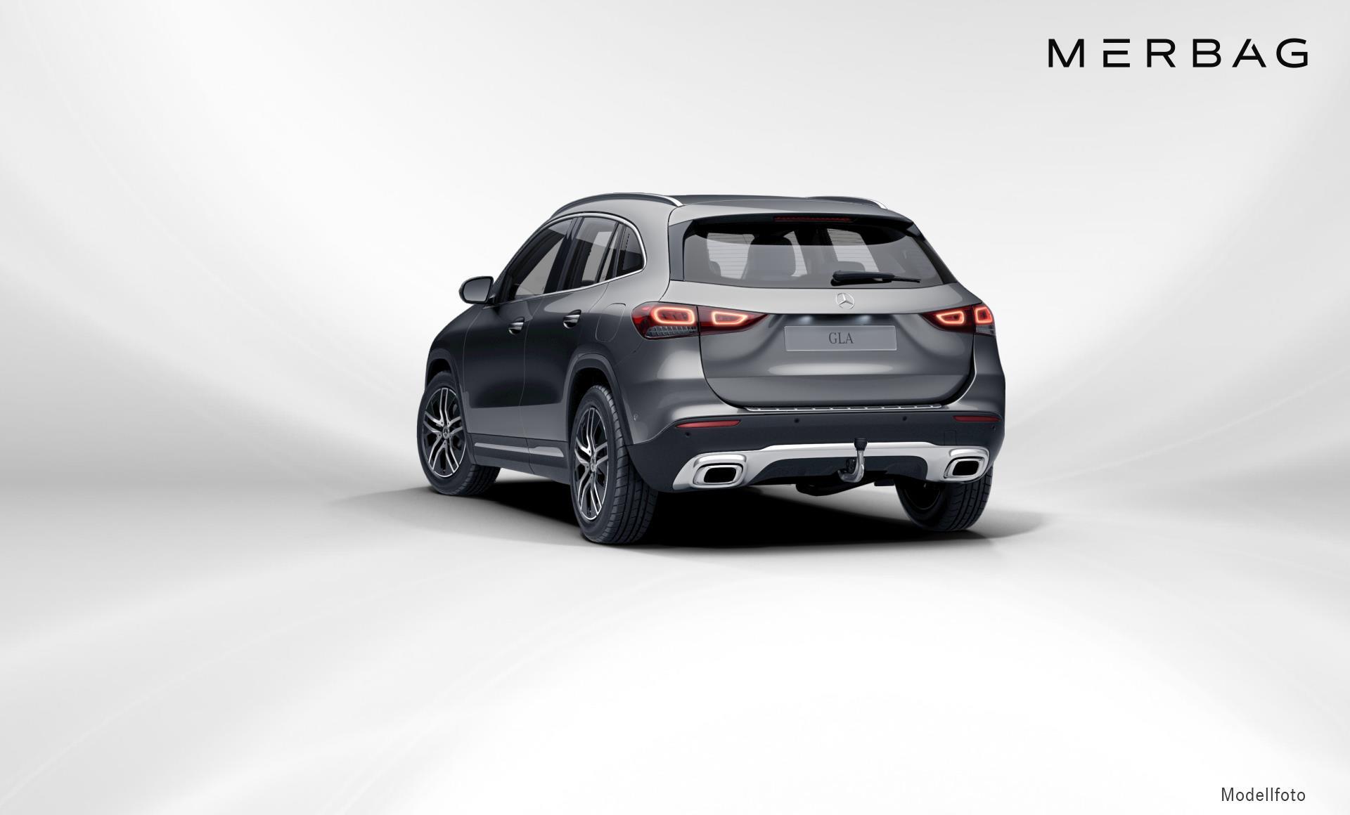 Mercedes-Benz - GLA 180 d