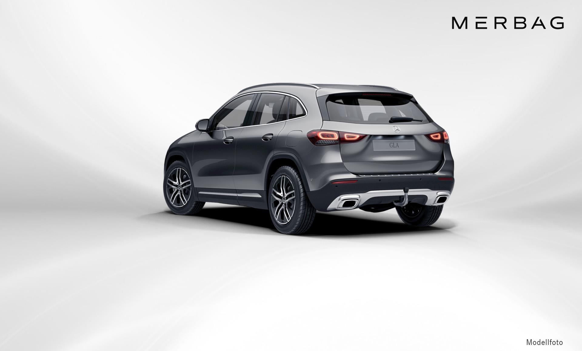 Mercedes-Benz - GLA 180 d