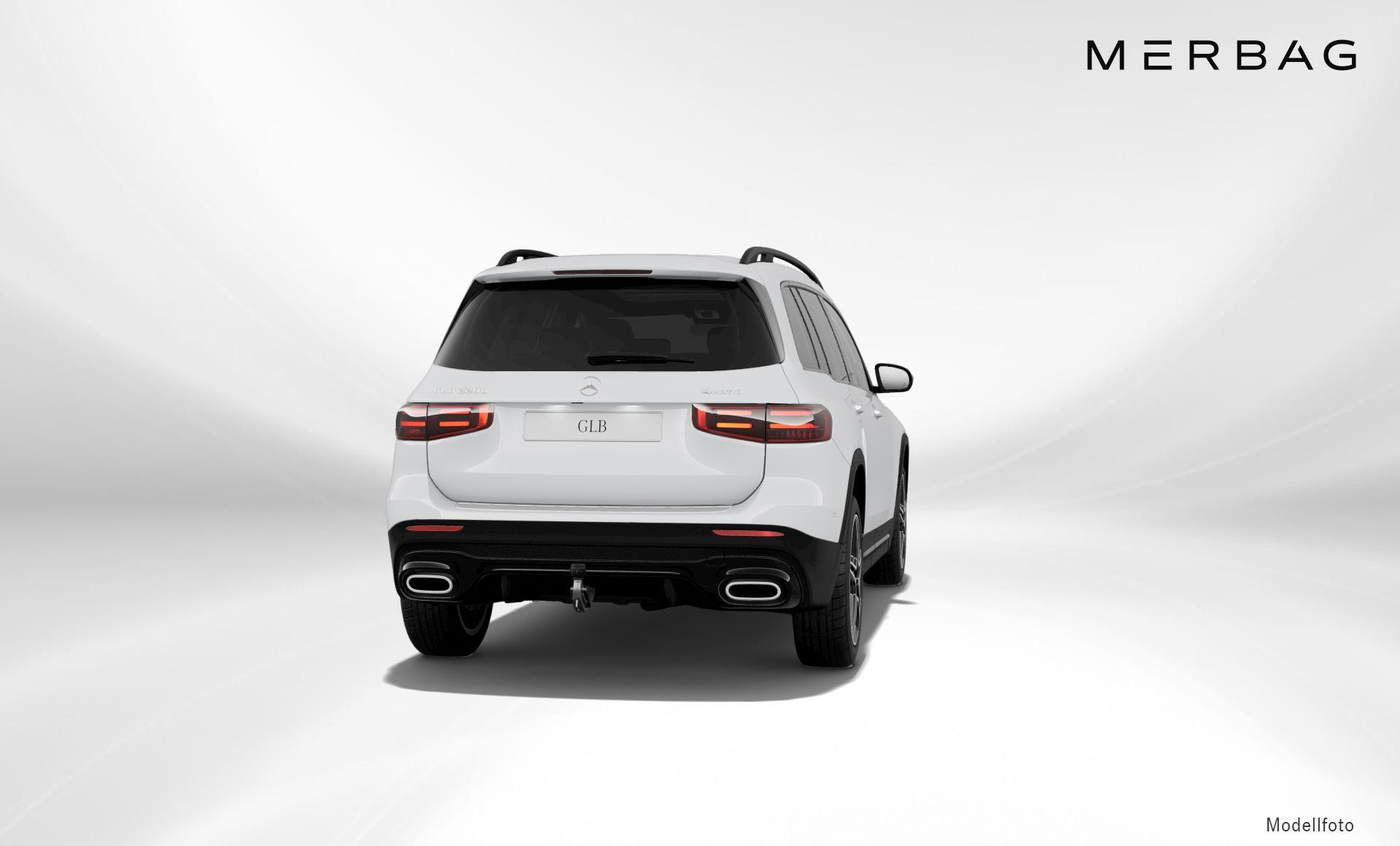 Mercedes-Benz - GLB 220 d 4MATIC AMG Line