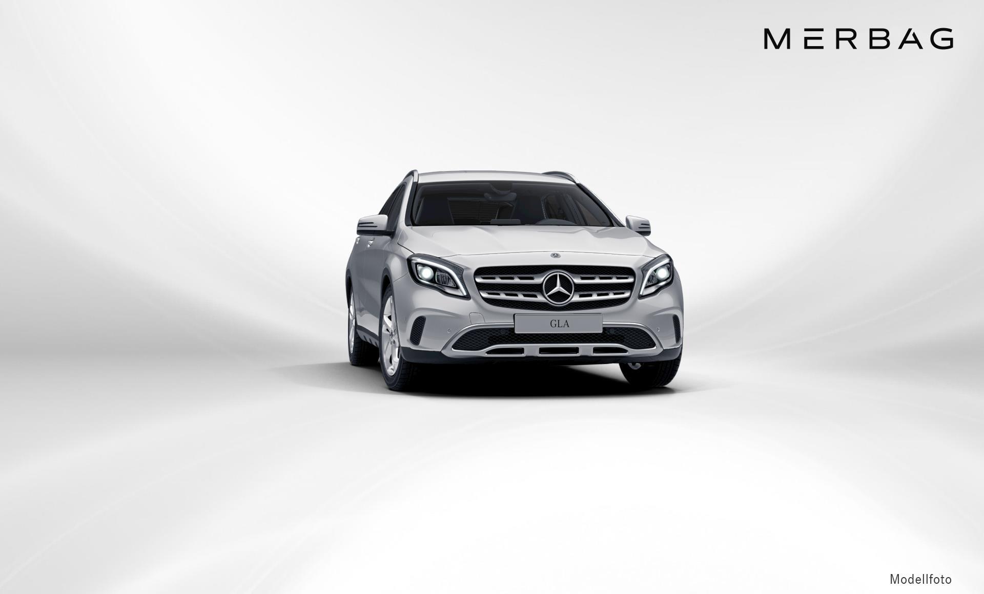 Mercedes-Benz - GLA 180