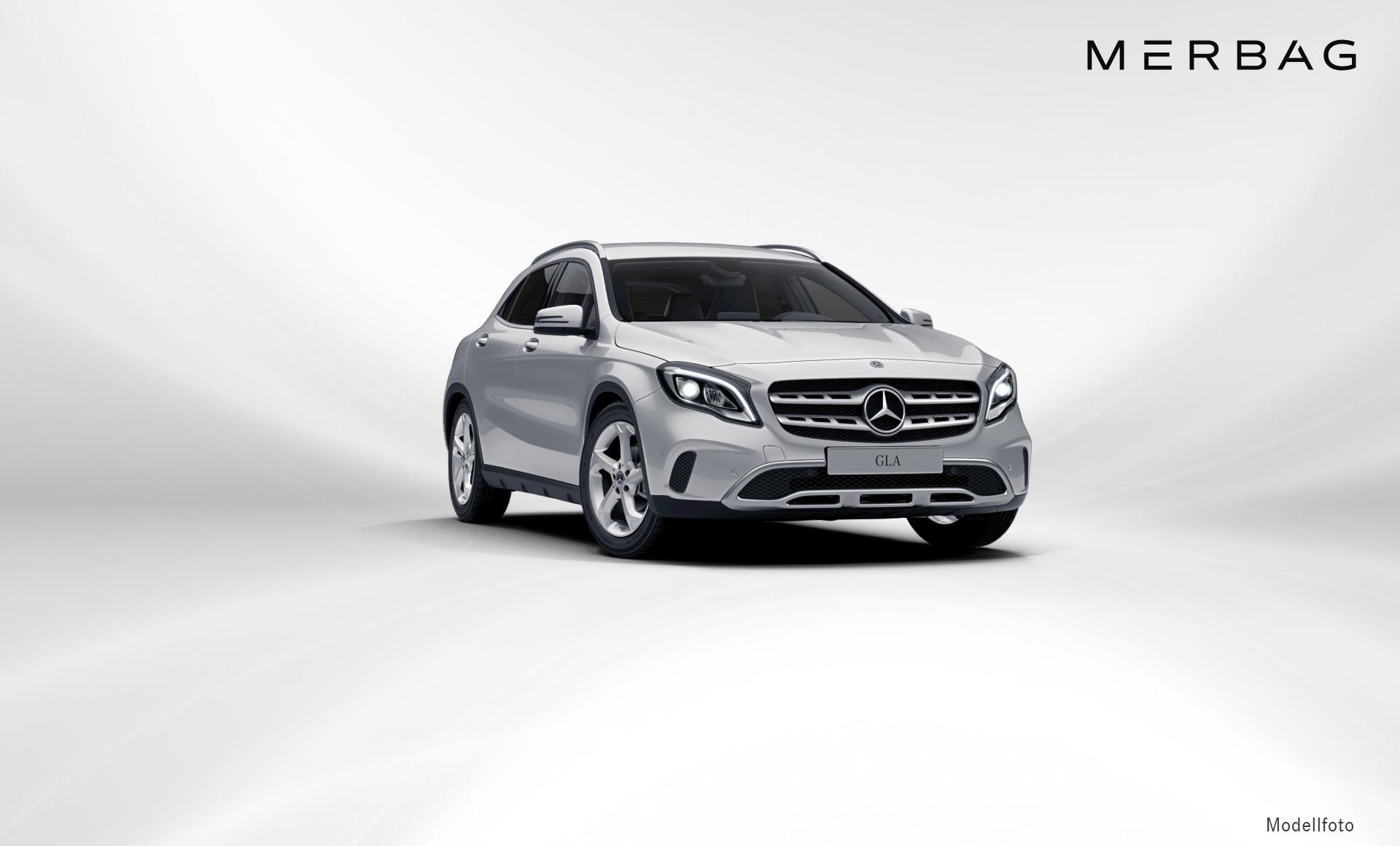 Mercedes-Benz - GLA 180