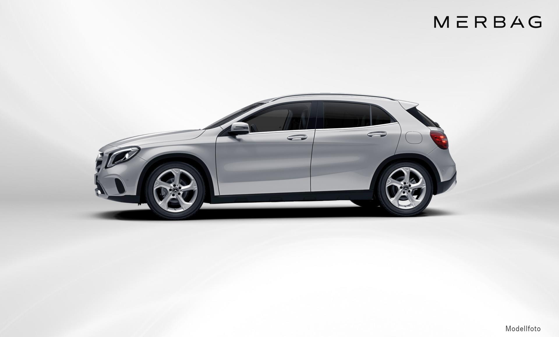 Mercedes-Benz - GLA 180