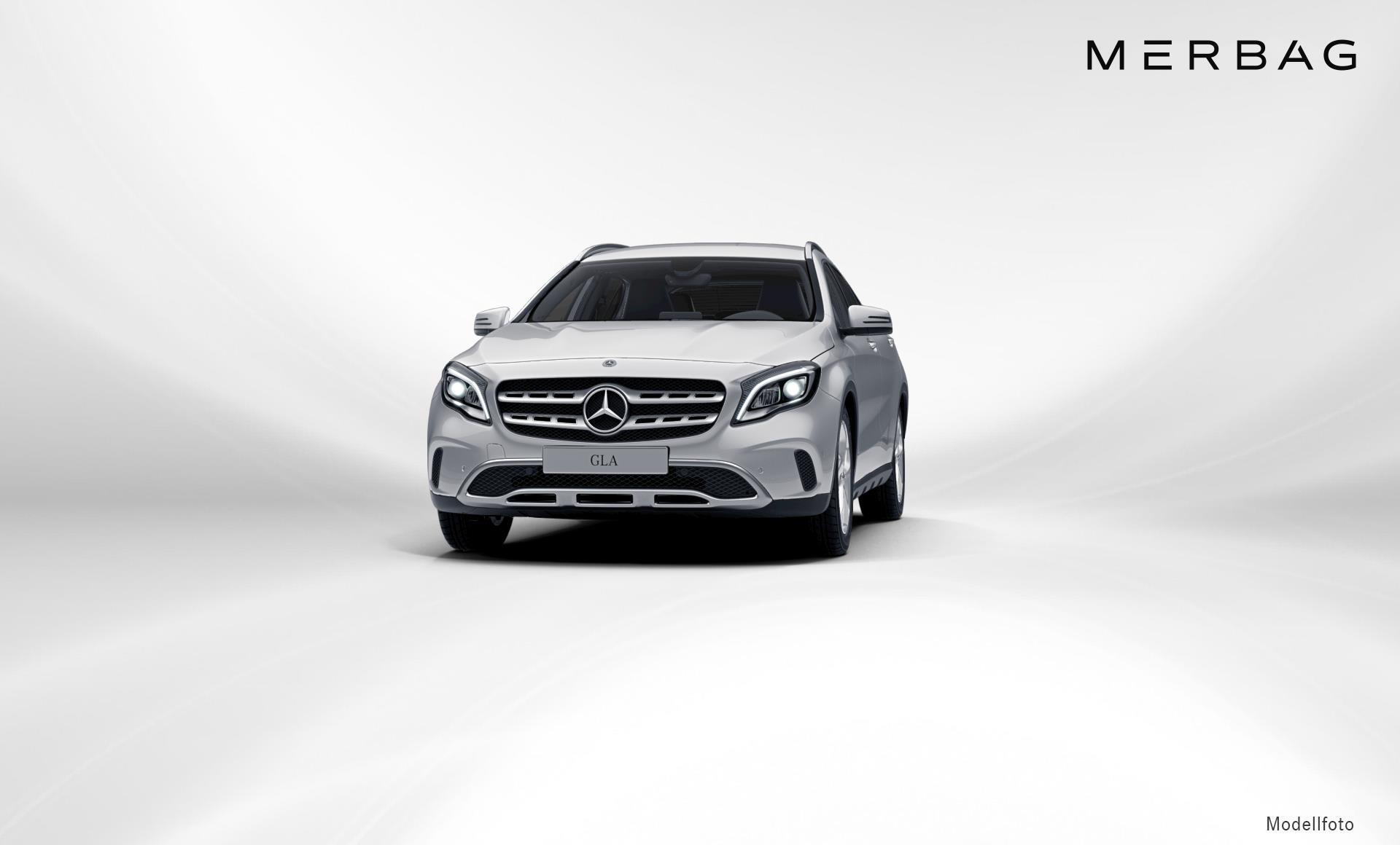 Mercedes-Benz - GLA 180