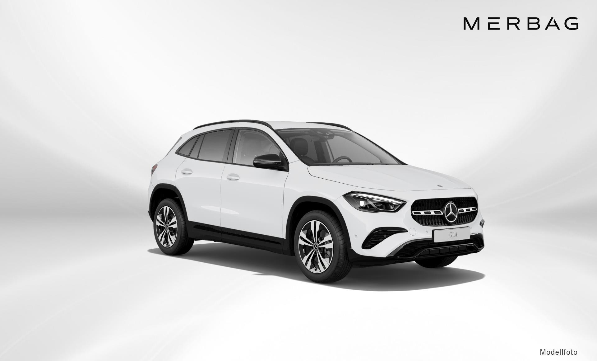 Mercedes-Benz - GLA 200