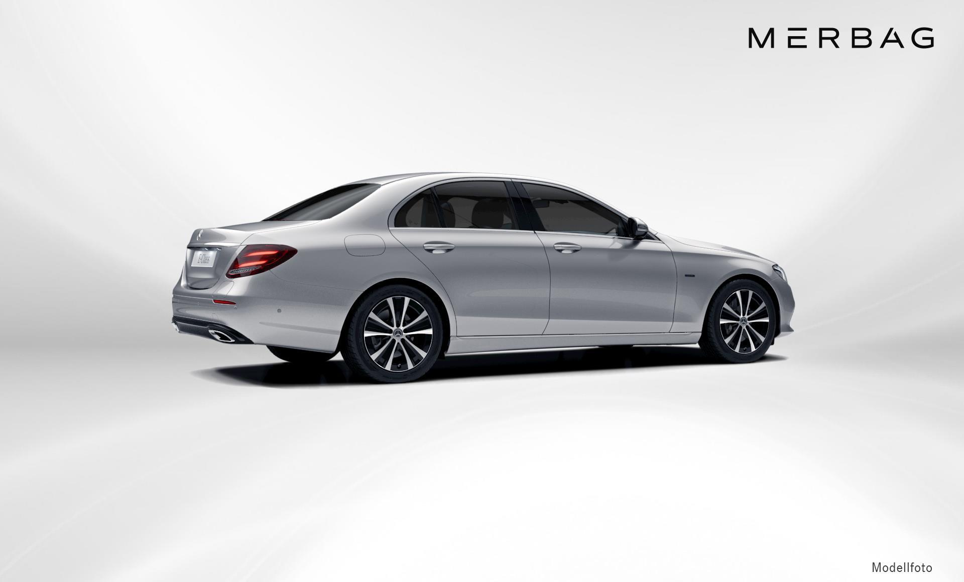 Mercedes-Benz - E 300 e Limousine