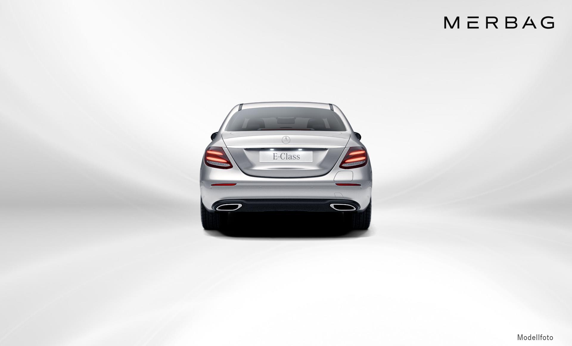 Mercedes-Benz - E 300 e Limousine