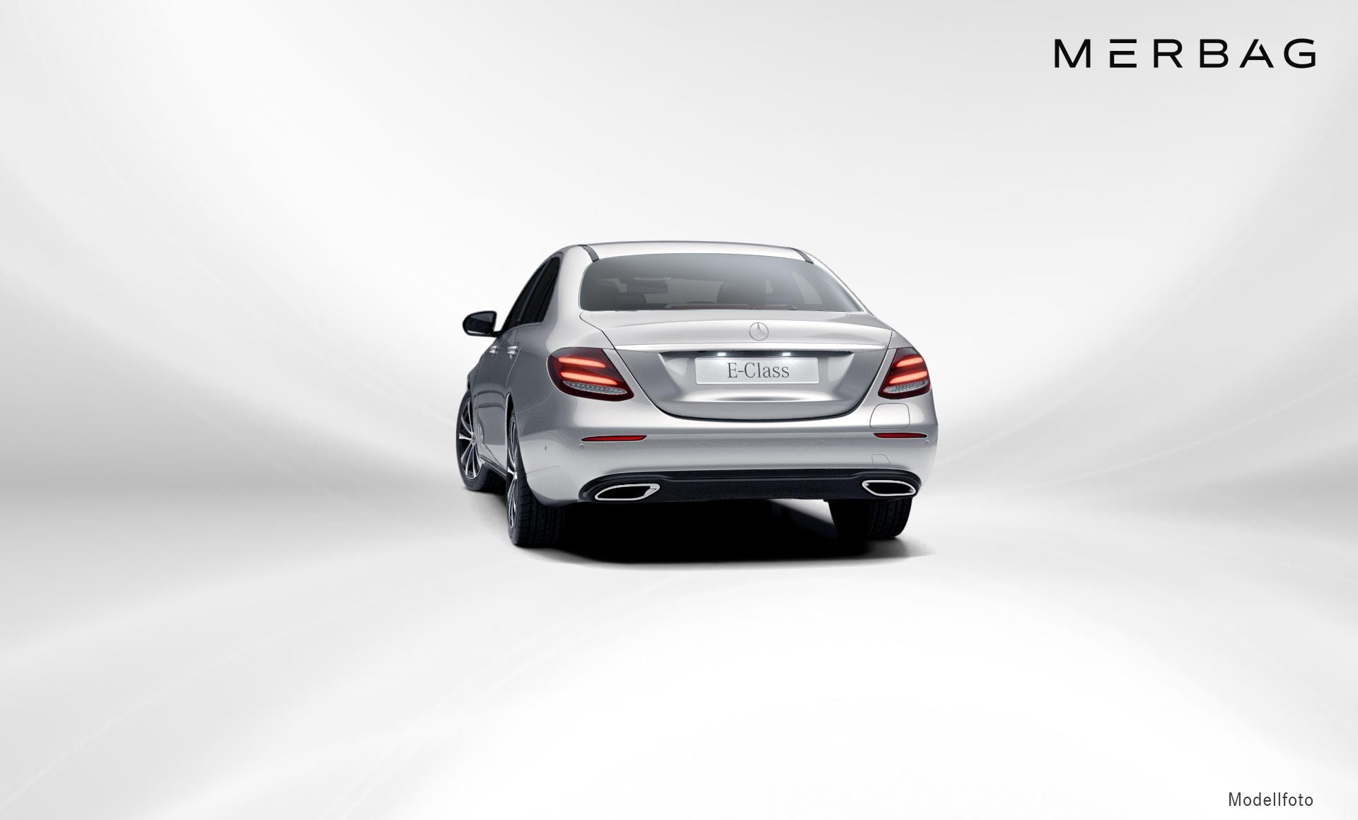 Mercedes-Benz - E 300 e Limousine